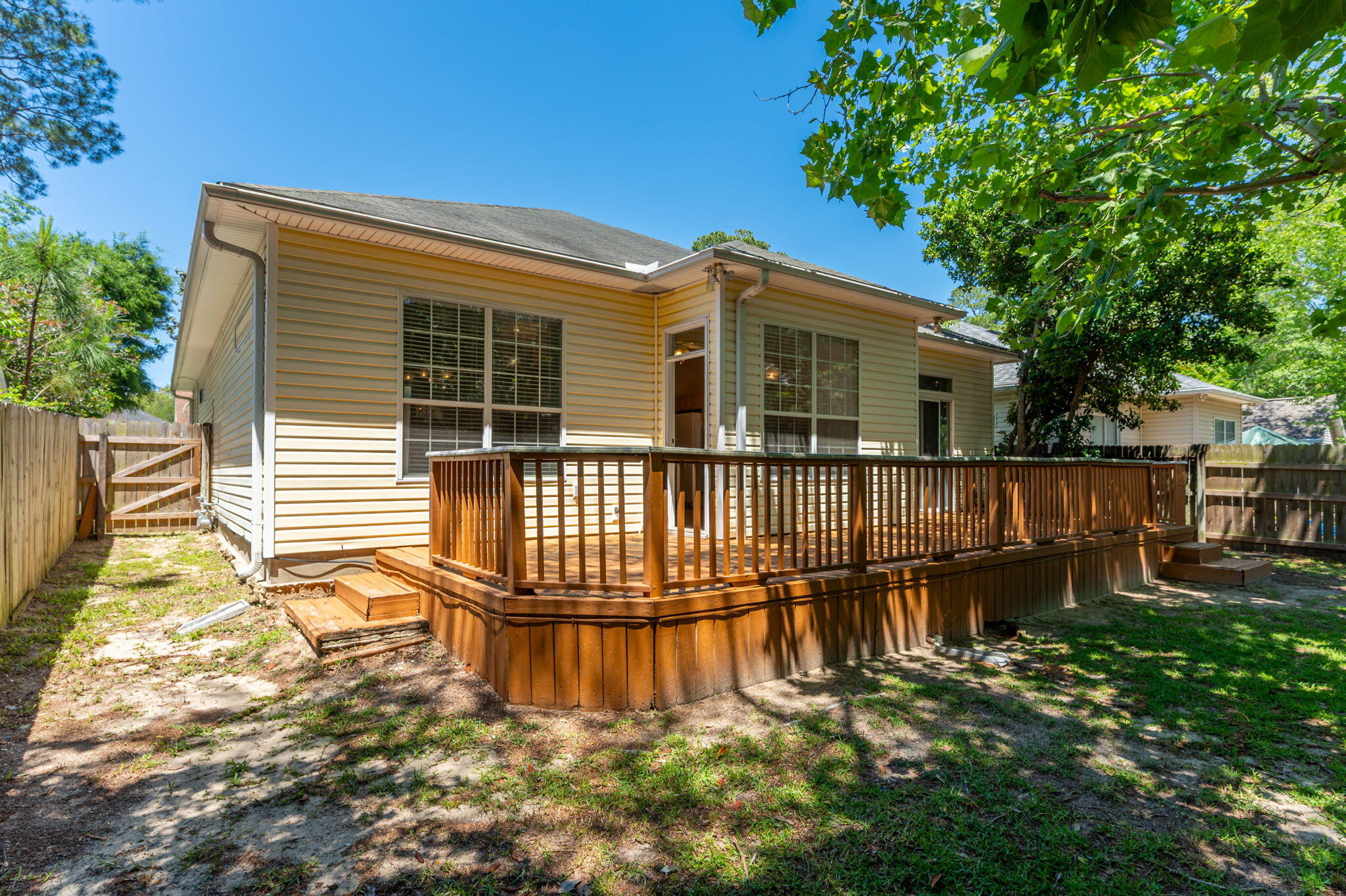 GLENWOOD CRT - Residential Lease