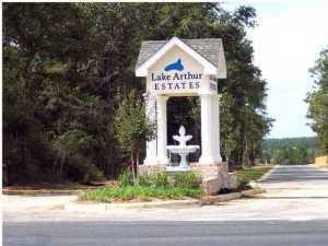 LAKE ARTHUR ESTATES - Land