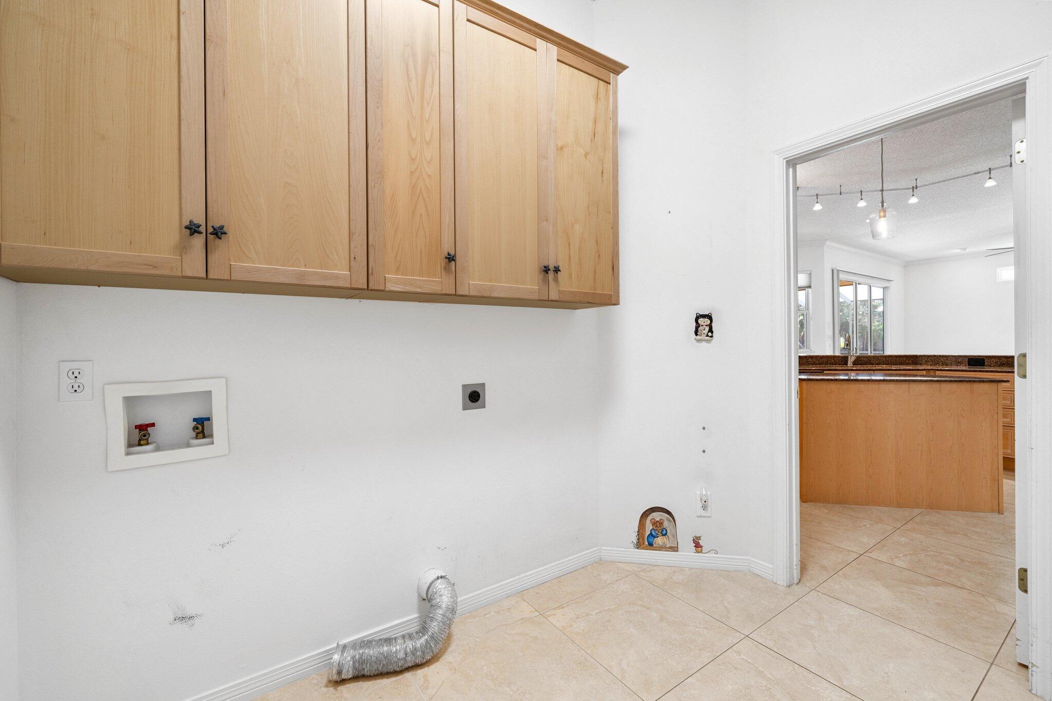 Whispering Oaks S/D - Residential