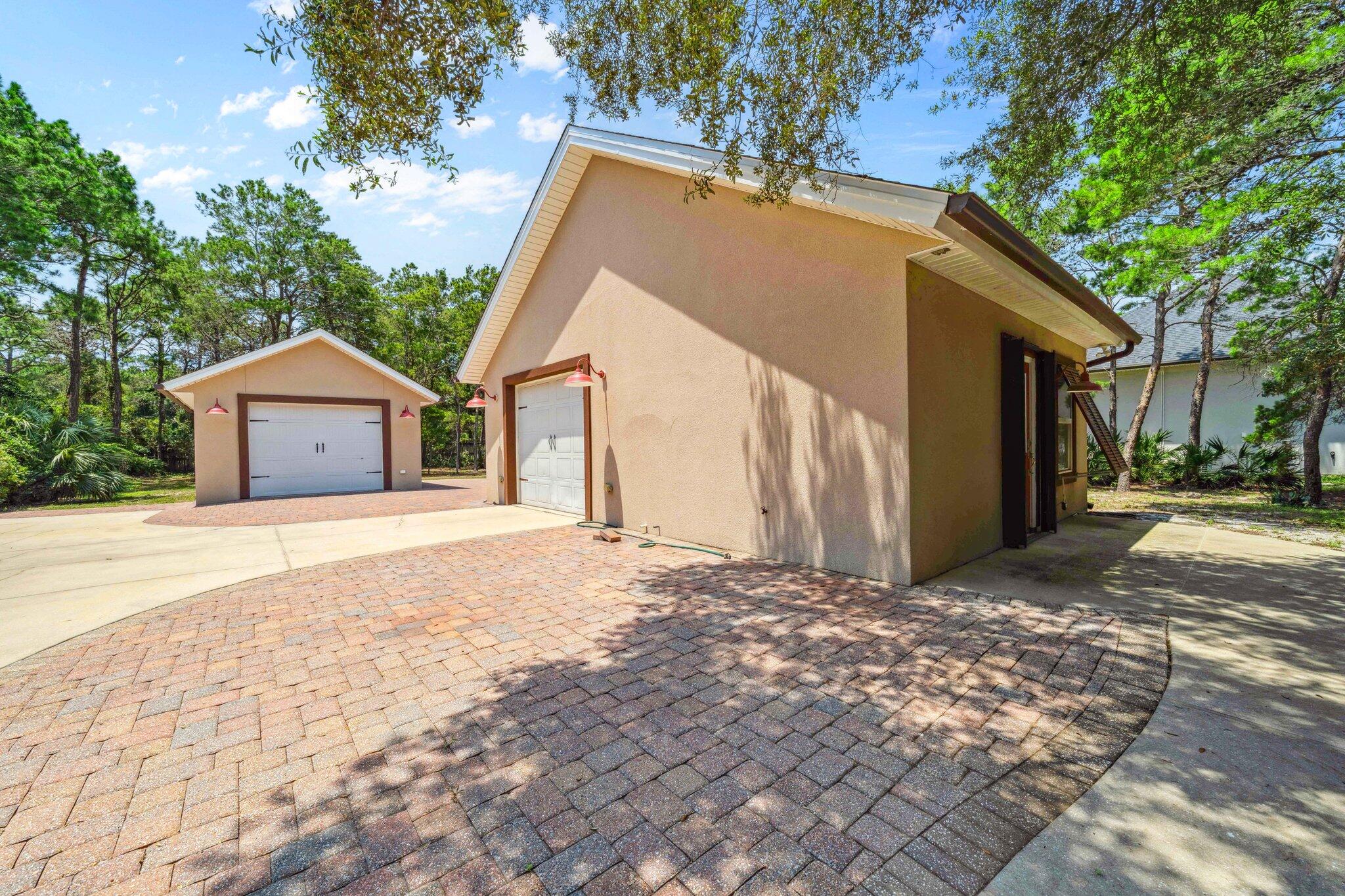 Whispering Oaks S/D - Residential
