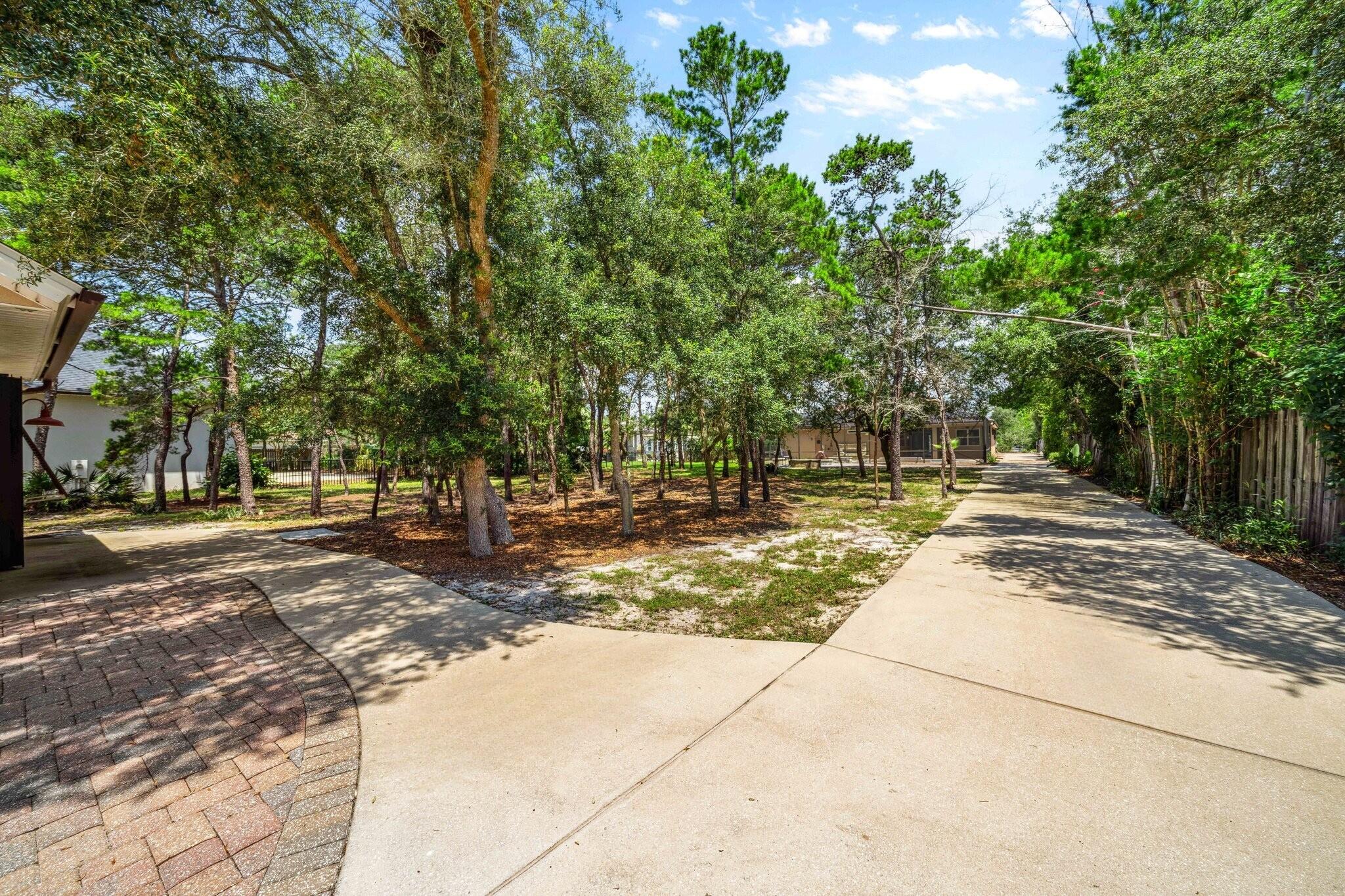 Whispering Oaks S/D - Residential