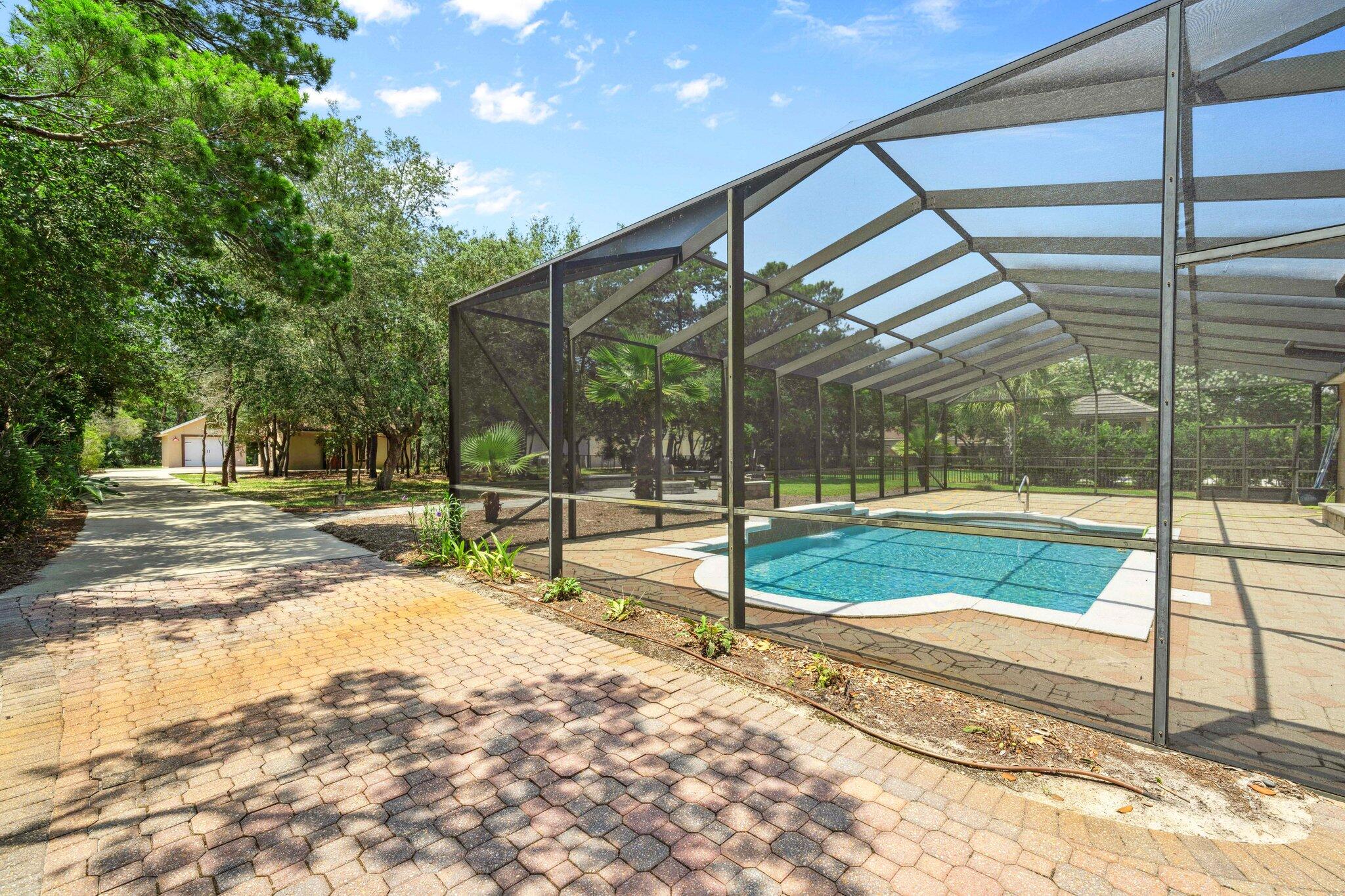 Whispering Oaks S/D - Residential