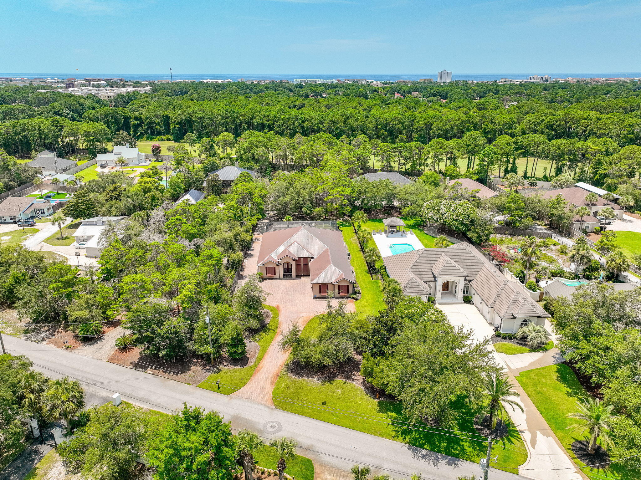 Whispering Oaks S/D - Residential