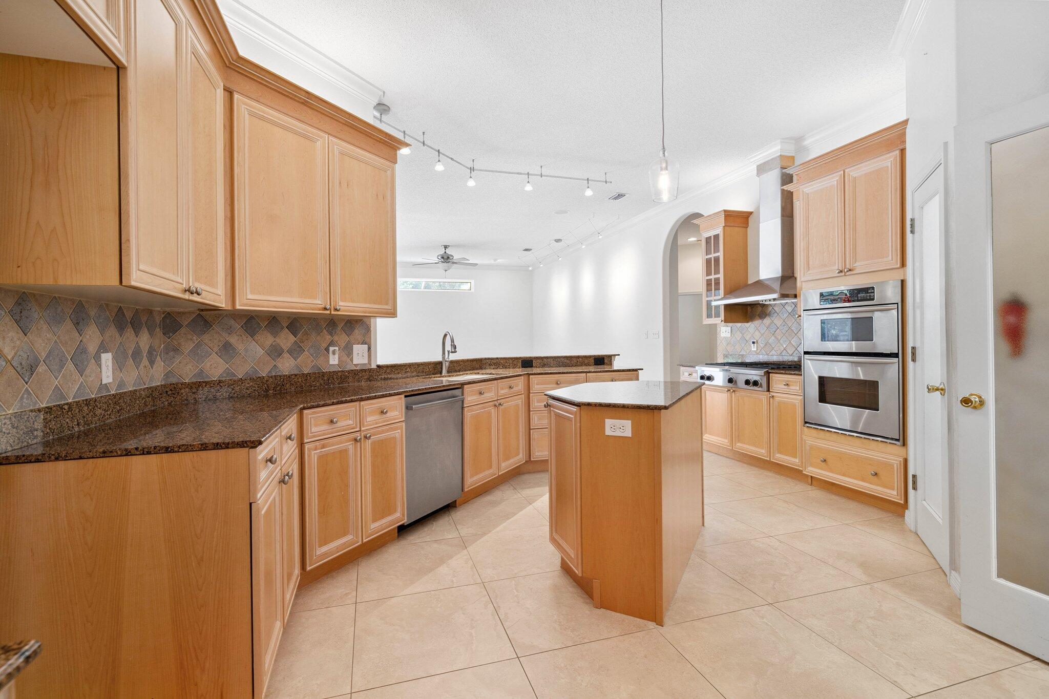 Whispering Oaks S/D - Residential