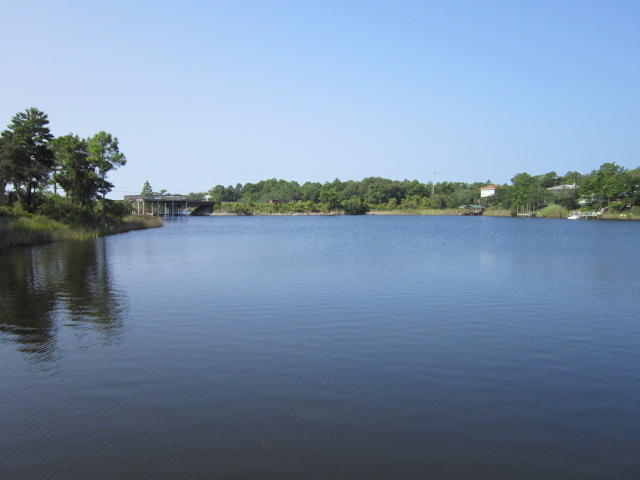 HERON'S WATCH CONDO PH 2 - Residential