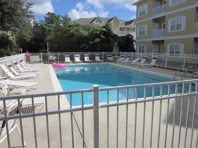 HERON'S WATCH CONDO PH 2 - Residential