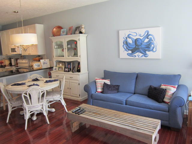 HERON'S WATCH CONDO PH 2 - Residential