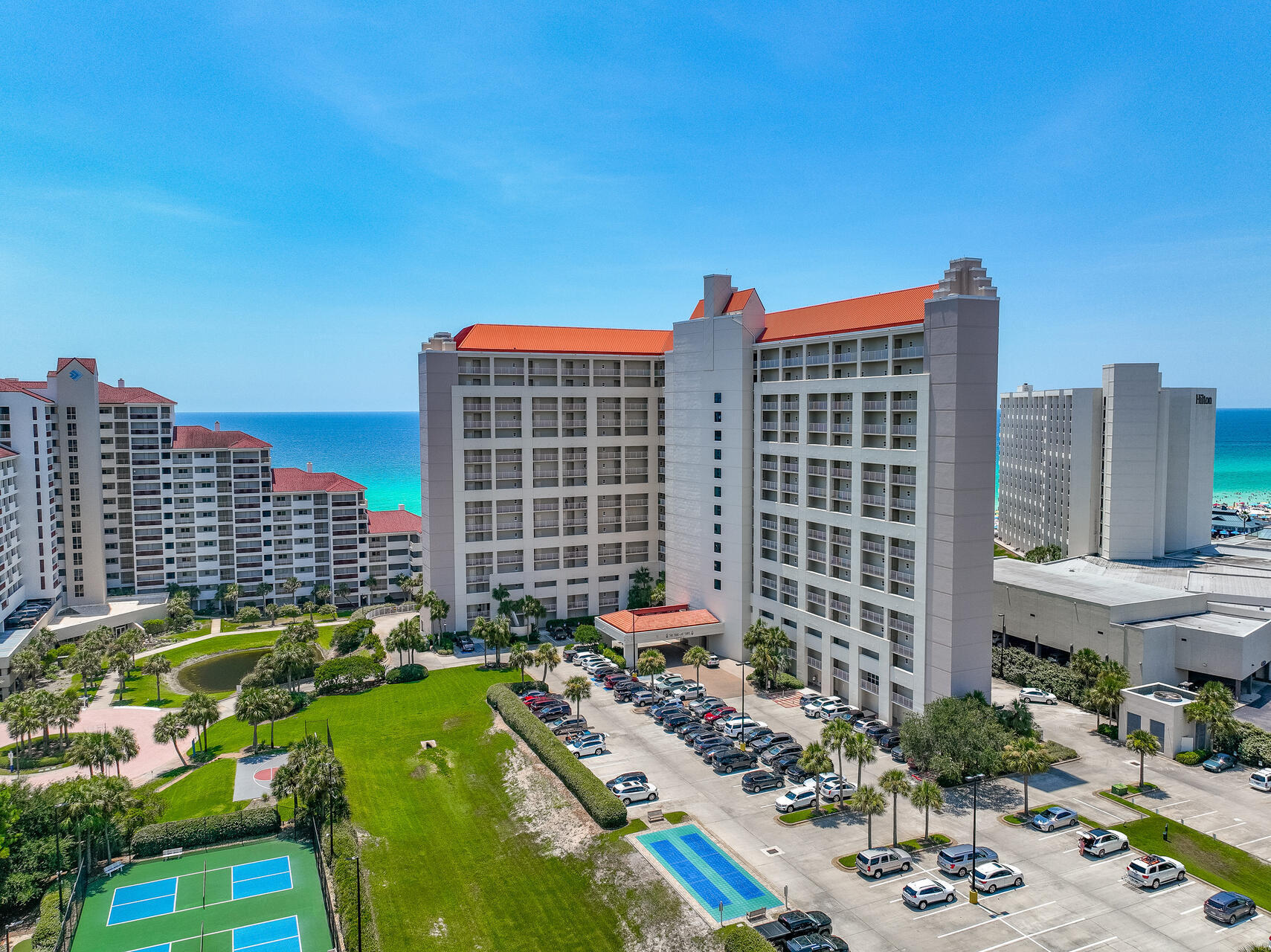 TIDES AT TOPS'L - Residential