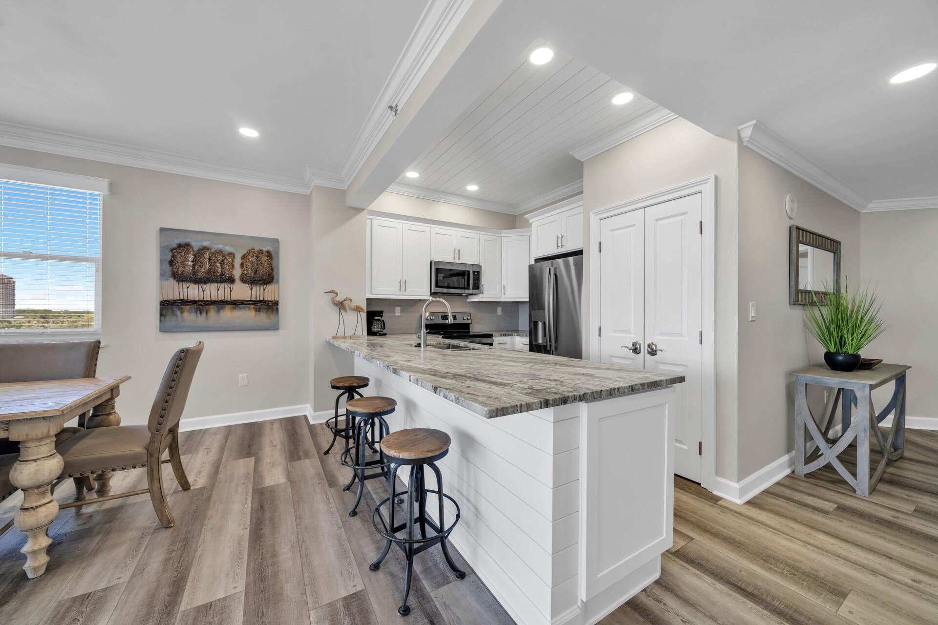 TIDES AT TOPS'L - Residential