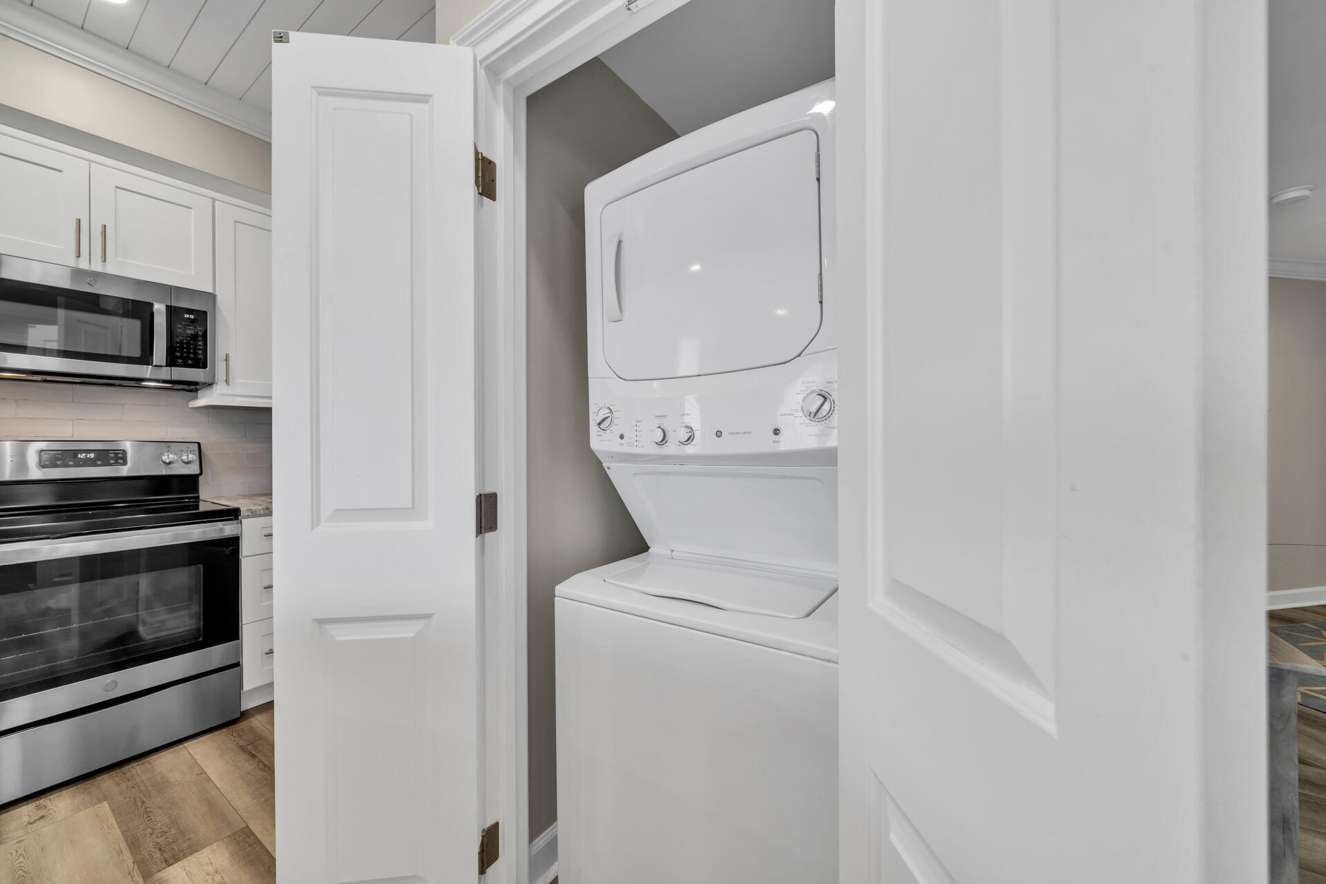 TIDES AT TOPS'L - Residential