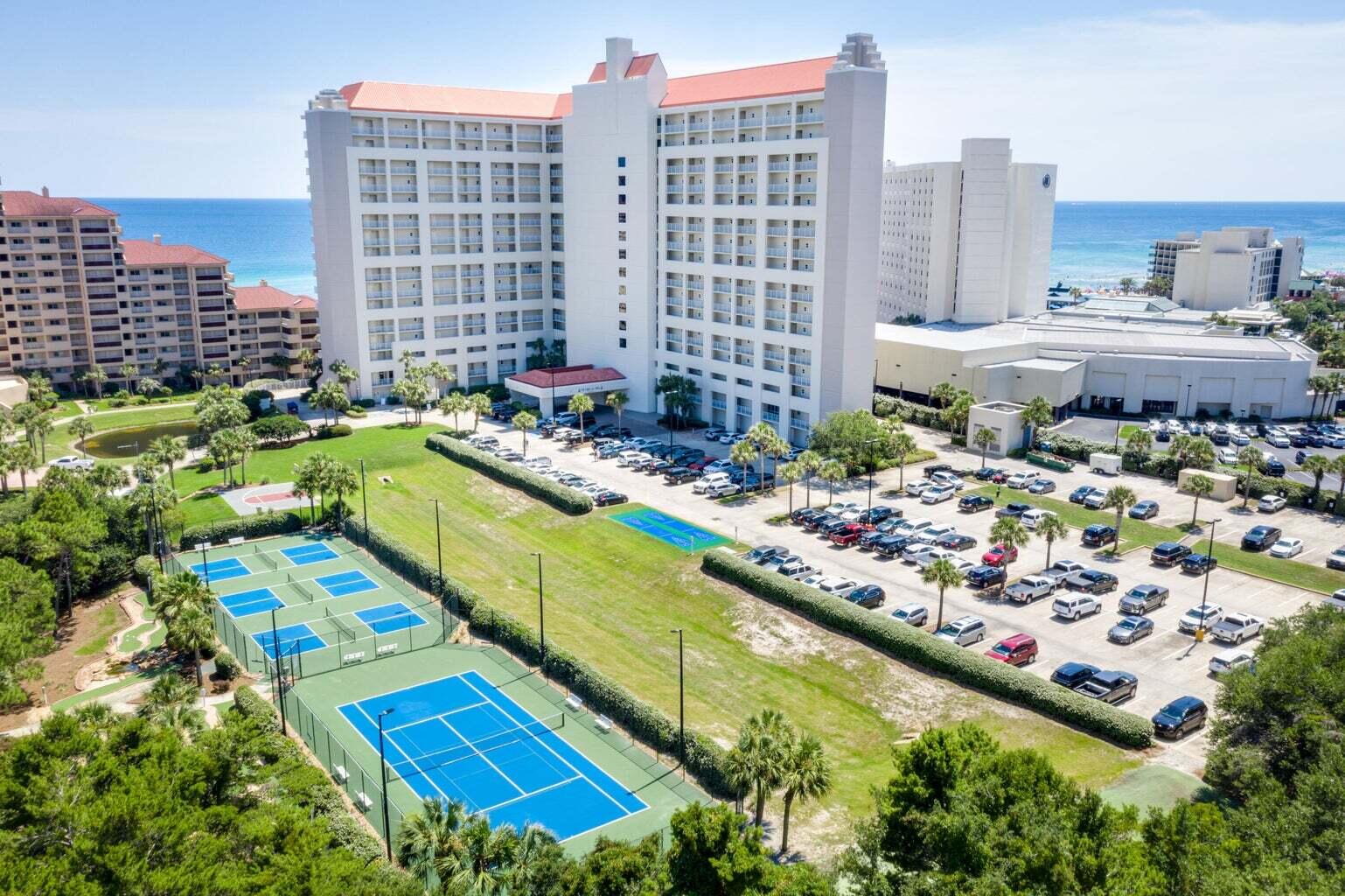 TIDES AT TOPS'L - Residential