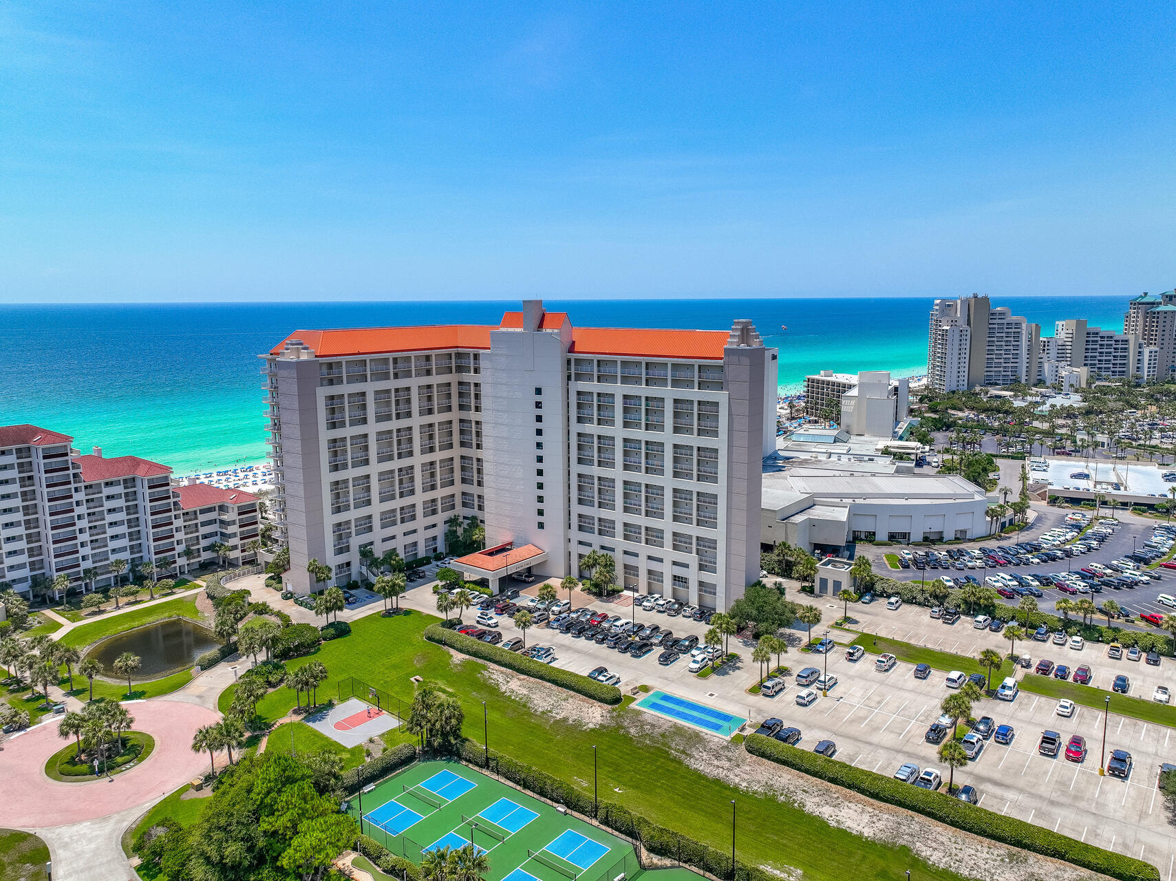 TIDES AT TOPS'L - Residential