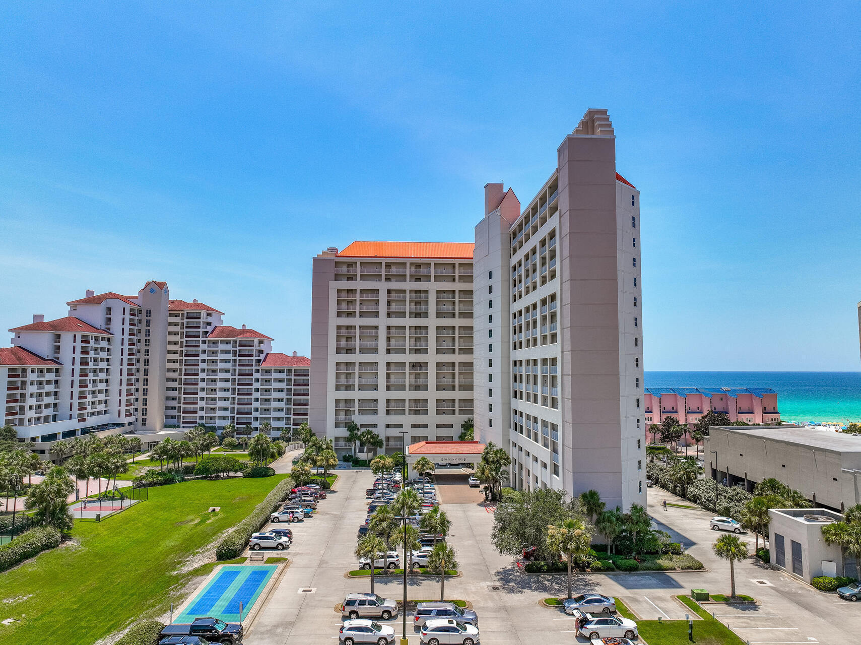 TIDES AT TOPS'L - Residential