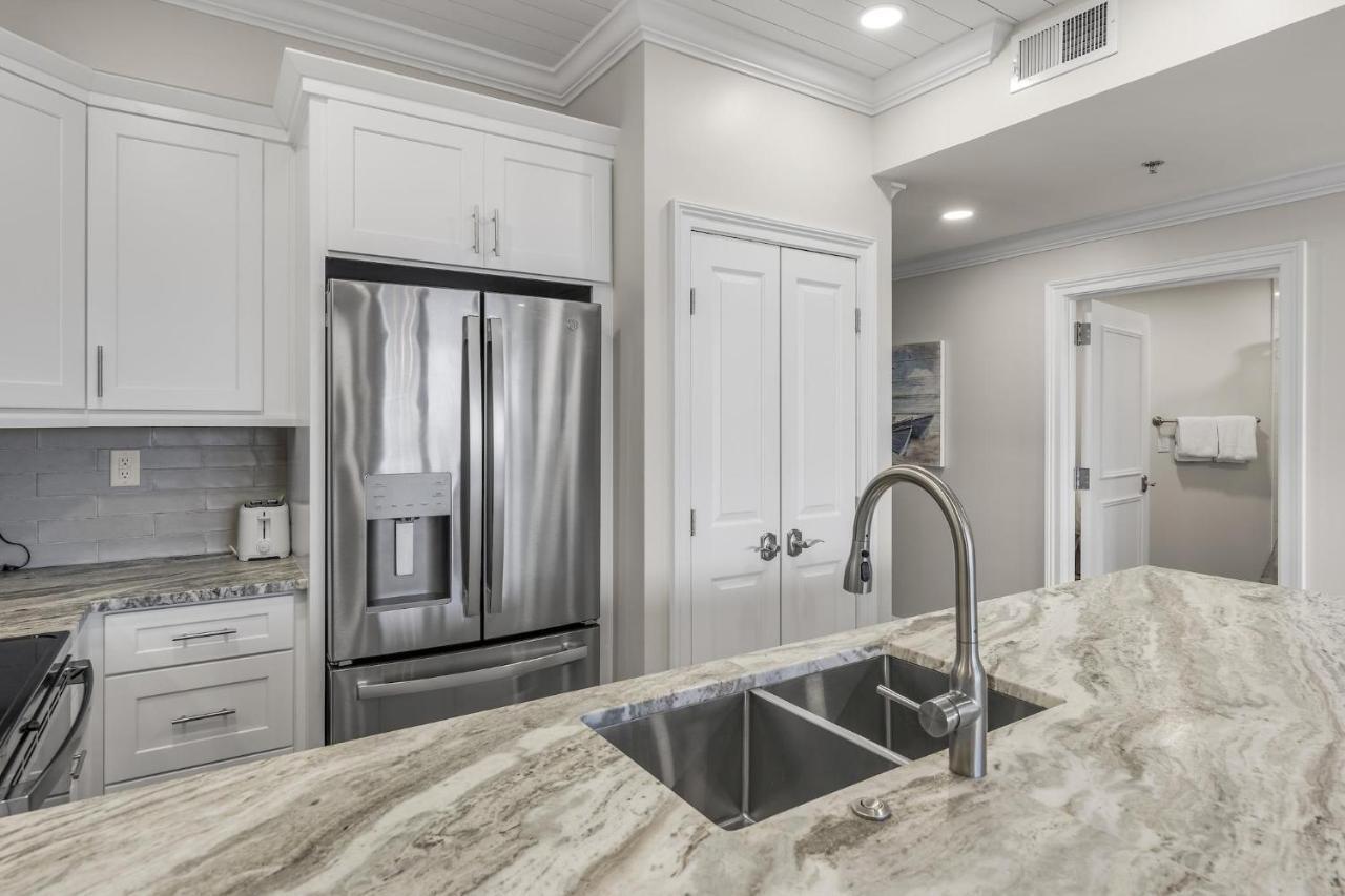 TIDES AT TOPS'L - Residential