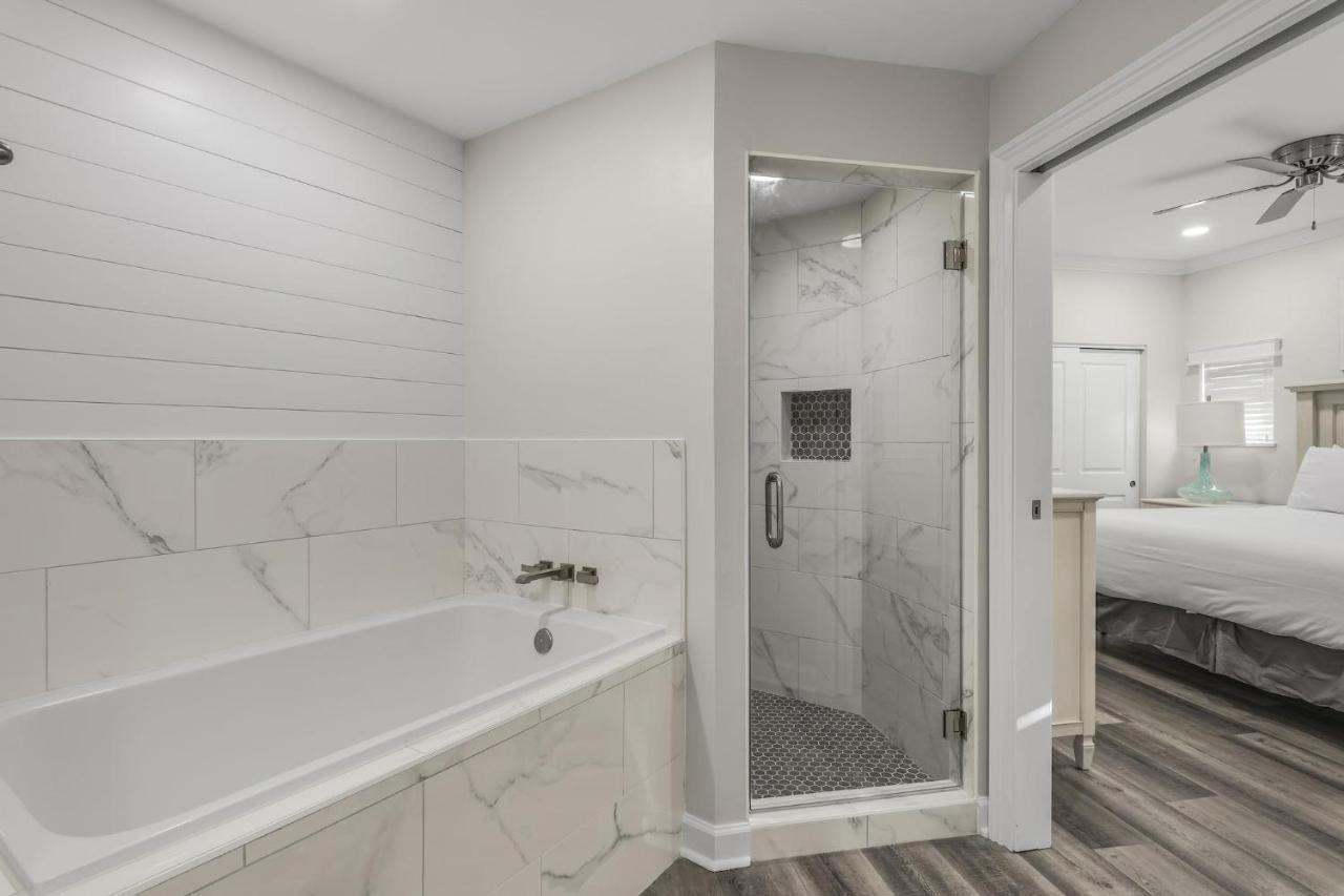 TIDES AT TOPS'L - Residential