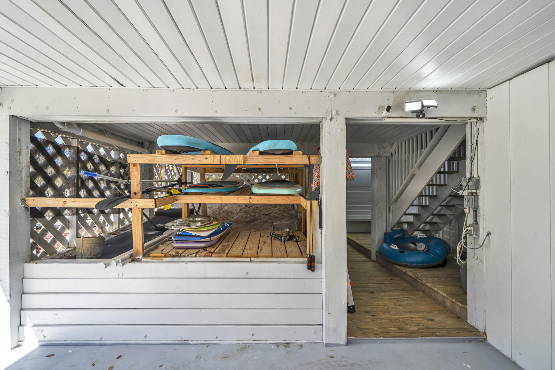 SEA DUNES - Residential