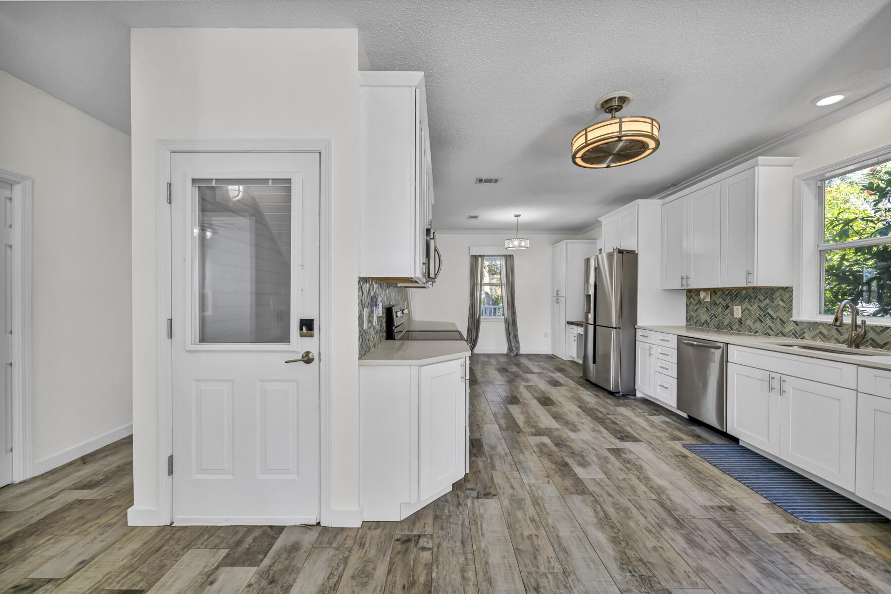 SEA DUNES - Residential