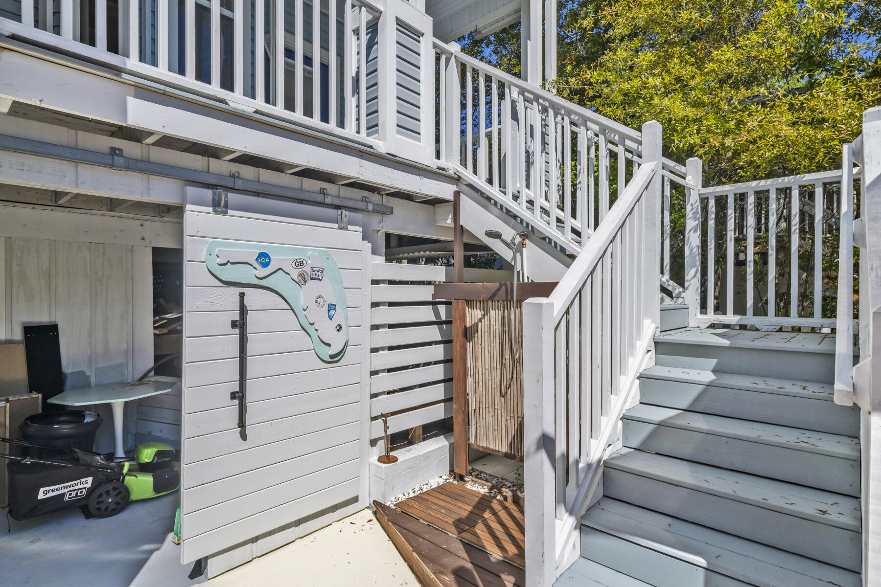 SEA DUNES - Residential