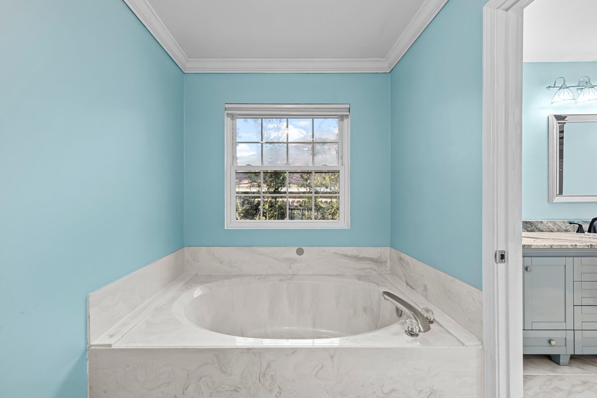 PARKWOOD ESTATES PH 1 BLUEWATER BAY - Residential Lease