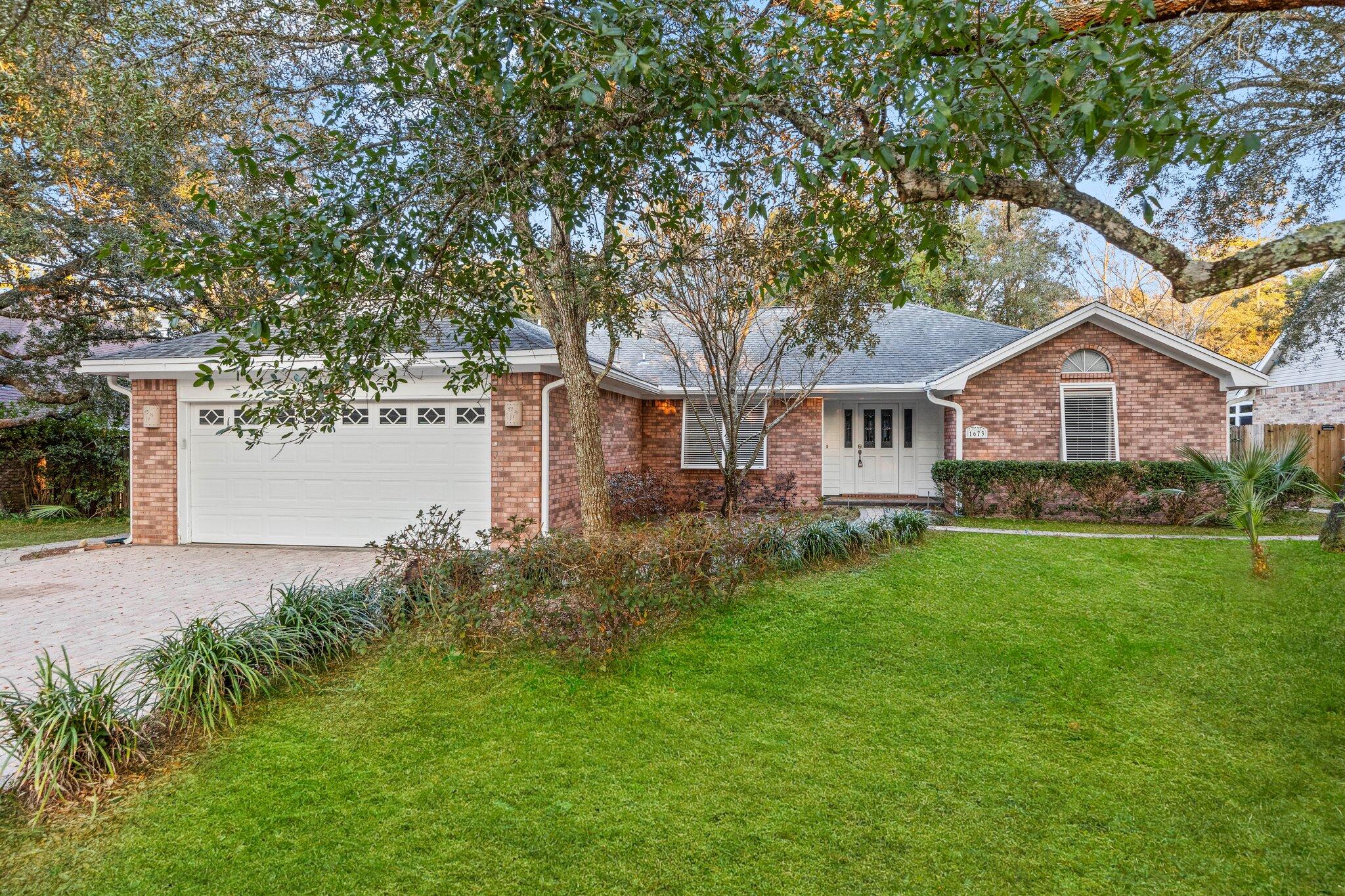 PARKWOOD ESTATES PH 1 BLUEWATER BAY - Residential Lease