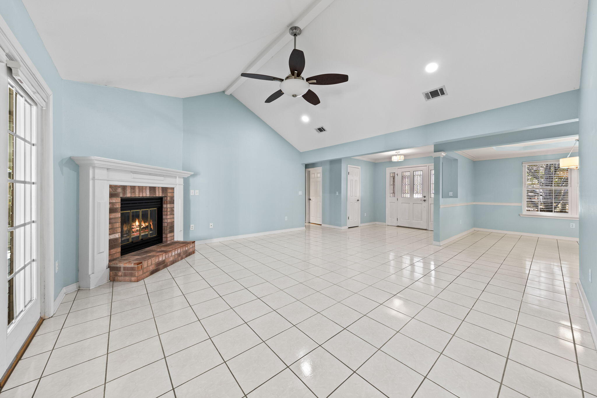 PARKWOOD ESTATES PH 1 BLUEWATER BAY - Residential Lease