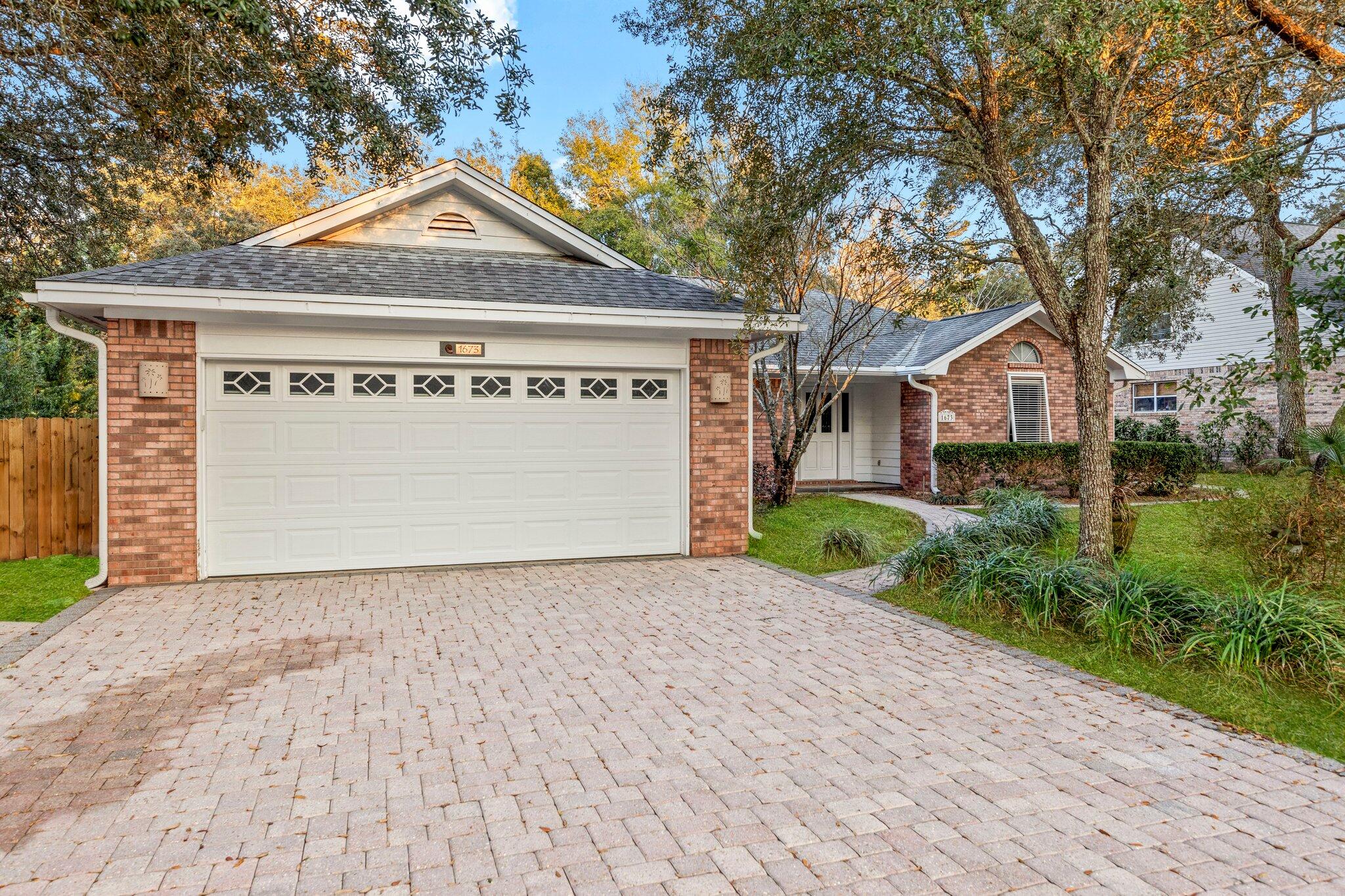 PARKWOOD ESTATES PH 1 BLUEWATER BAY - Residential Lease