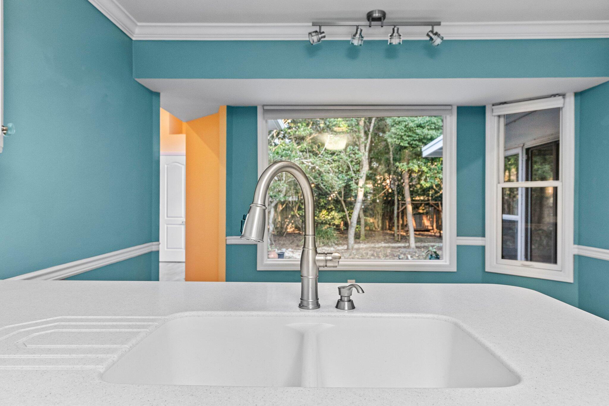 PARKWOOD ESTATES PH 1 BLUEWATER BAY - Residential Lease