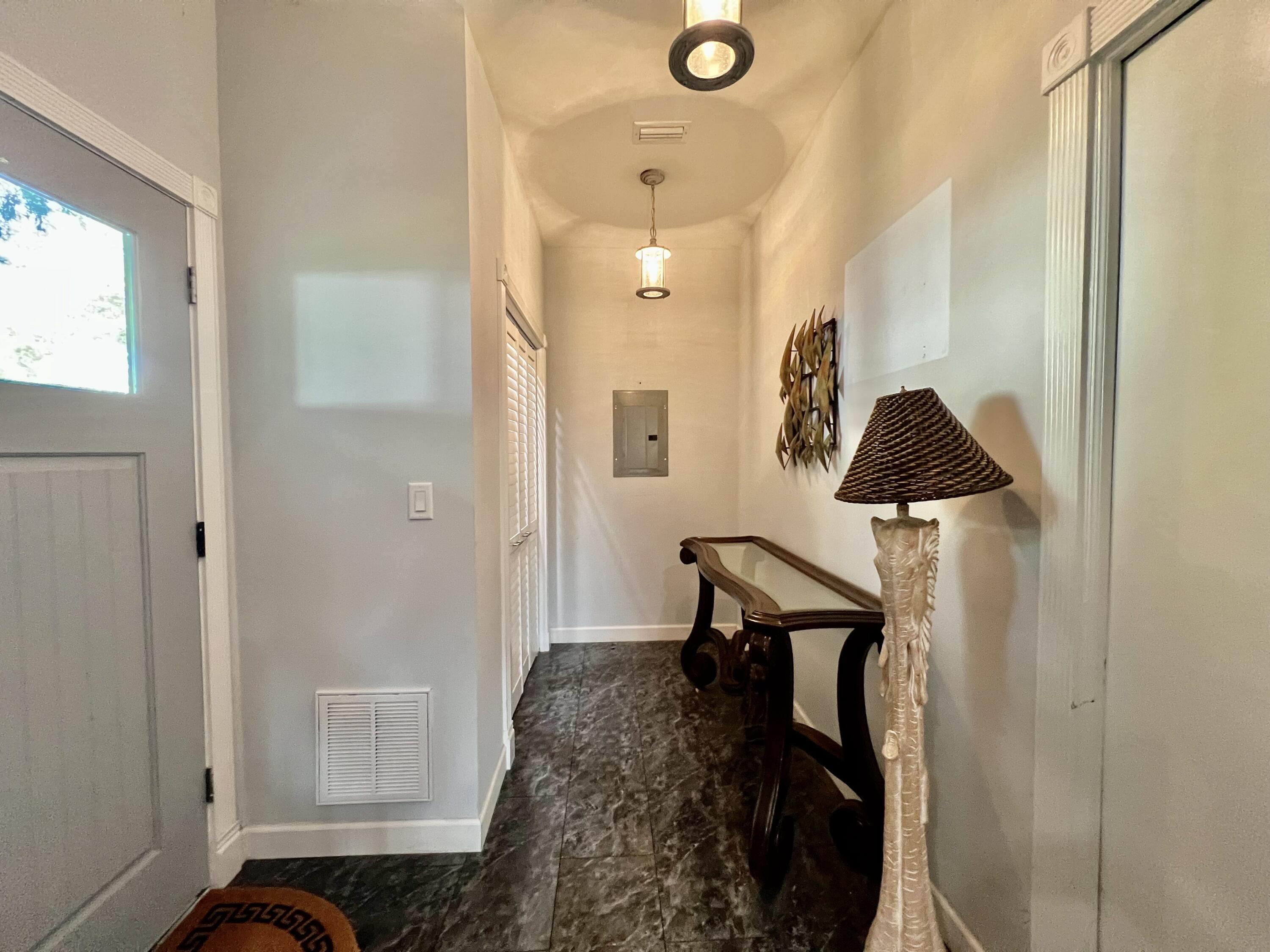 LAGRANGE LANDING - Residential