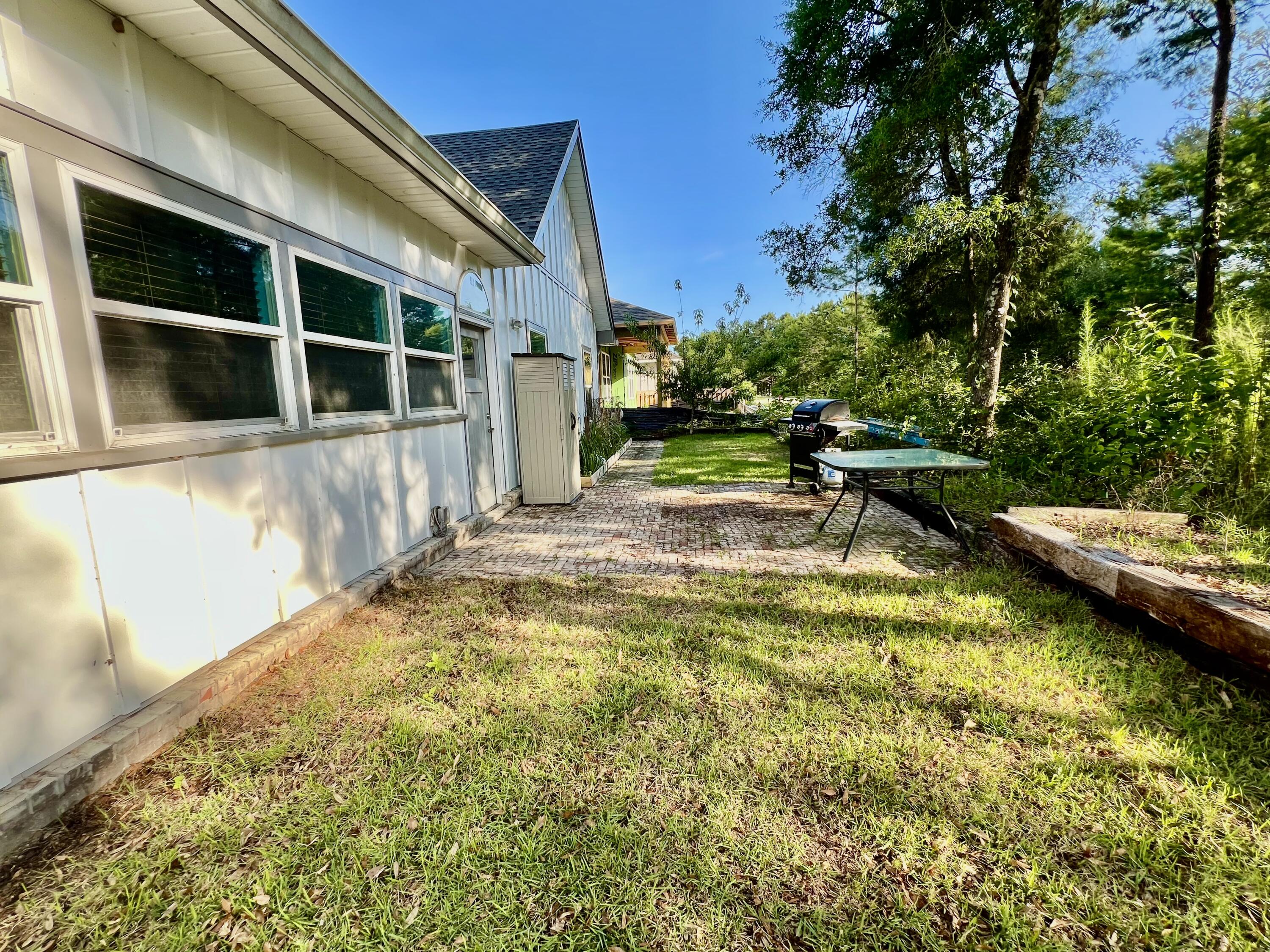 LAGRANGE LANDING - Residential