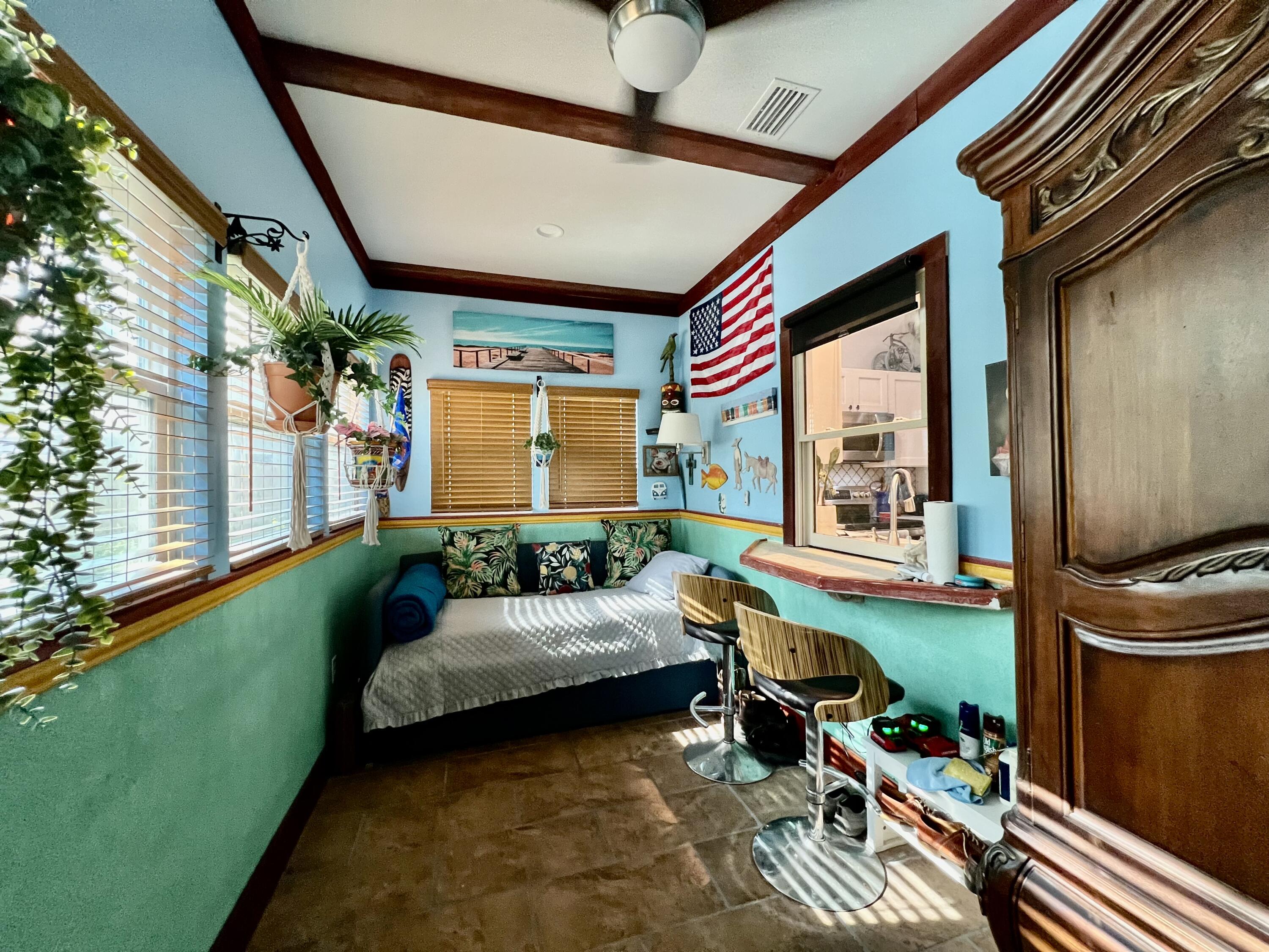 LAGRANGE LANDING - Residential