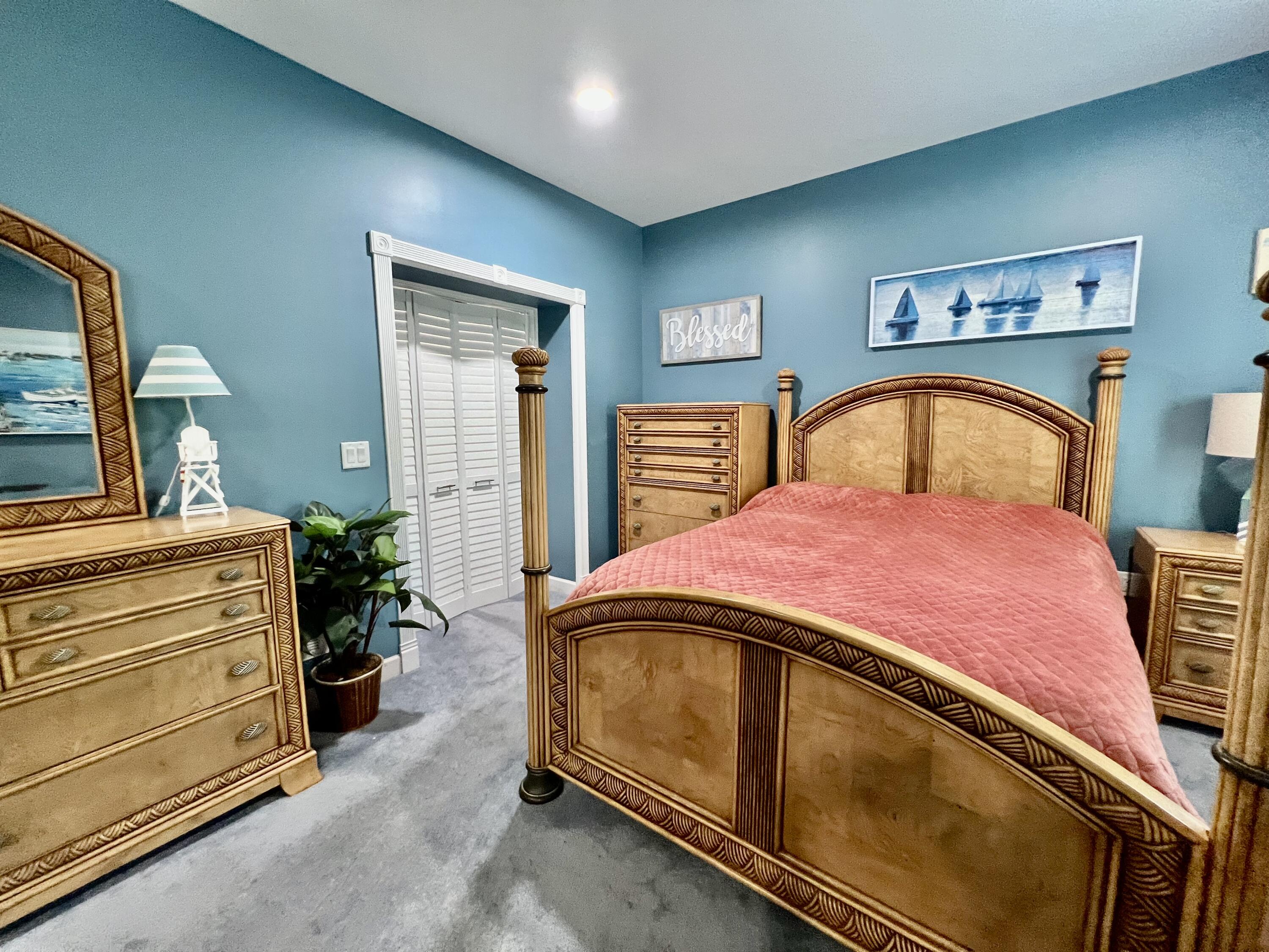 LAGRANGE LANDING - Residential