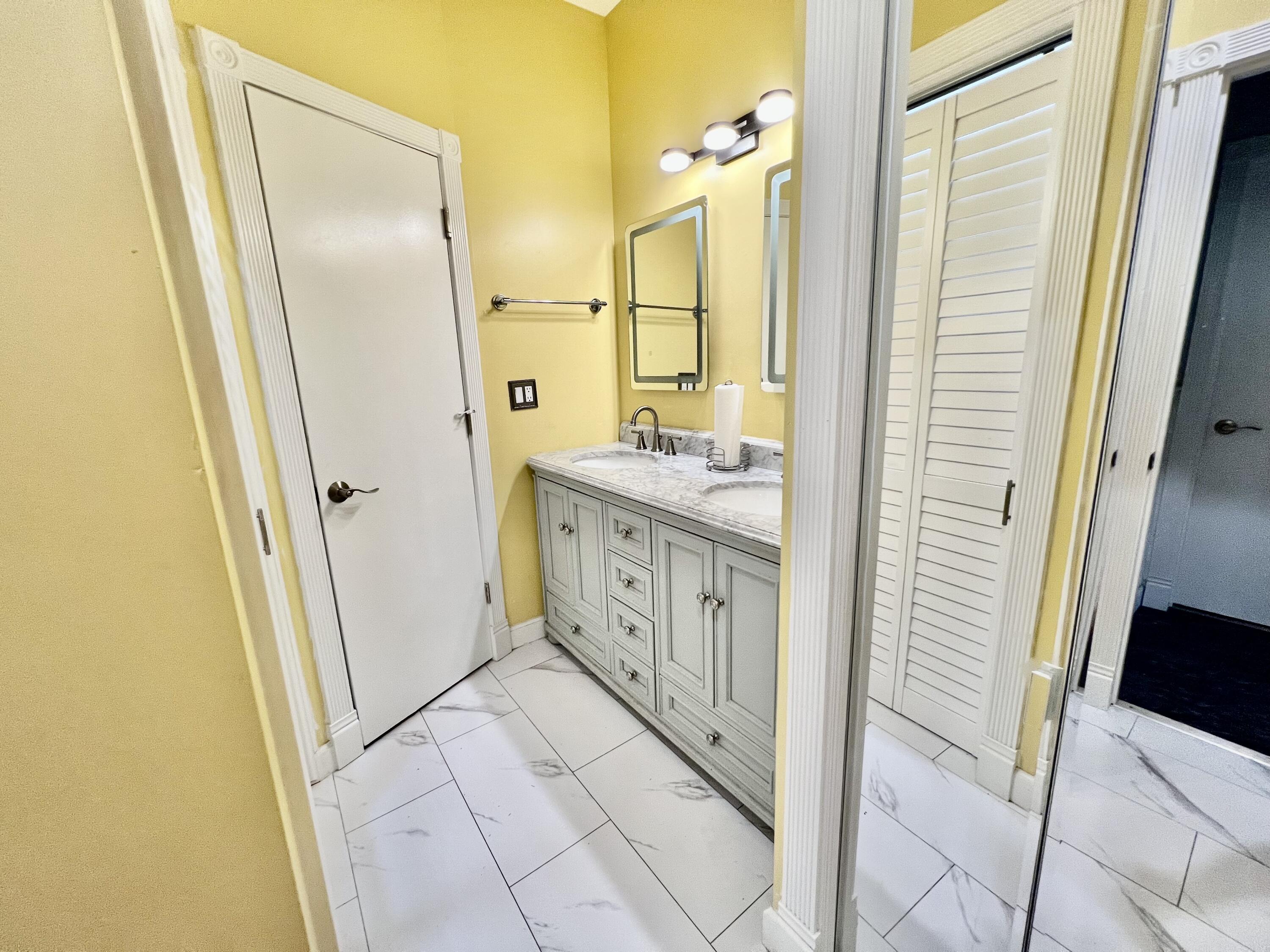 LAGRANGE LANDING - Residential