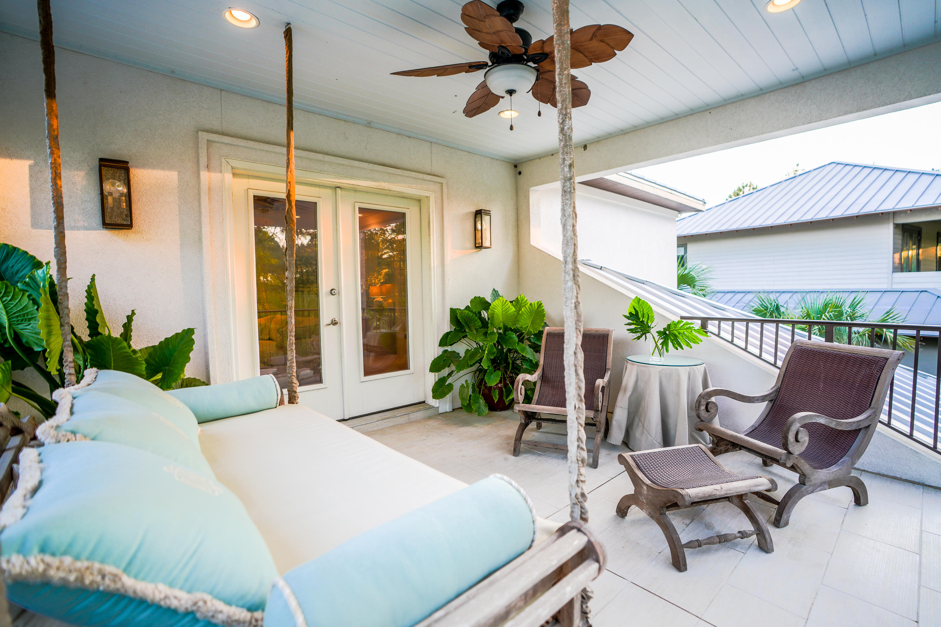BAYTOWNE AVENUE - Residential