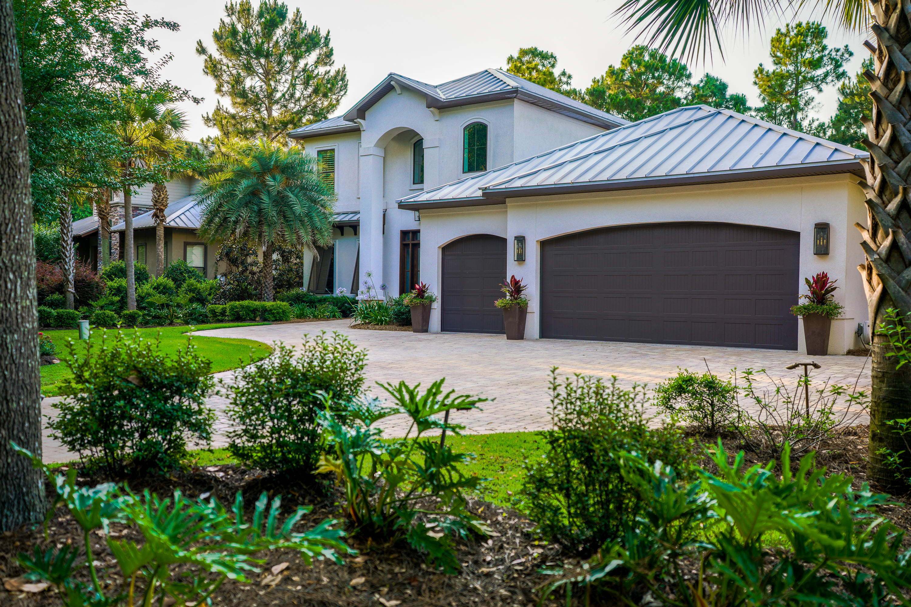 BAYTOWNE AVENUE - Residential