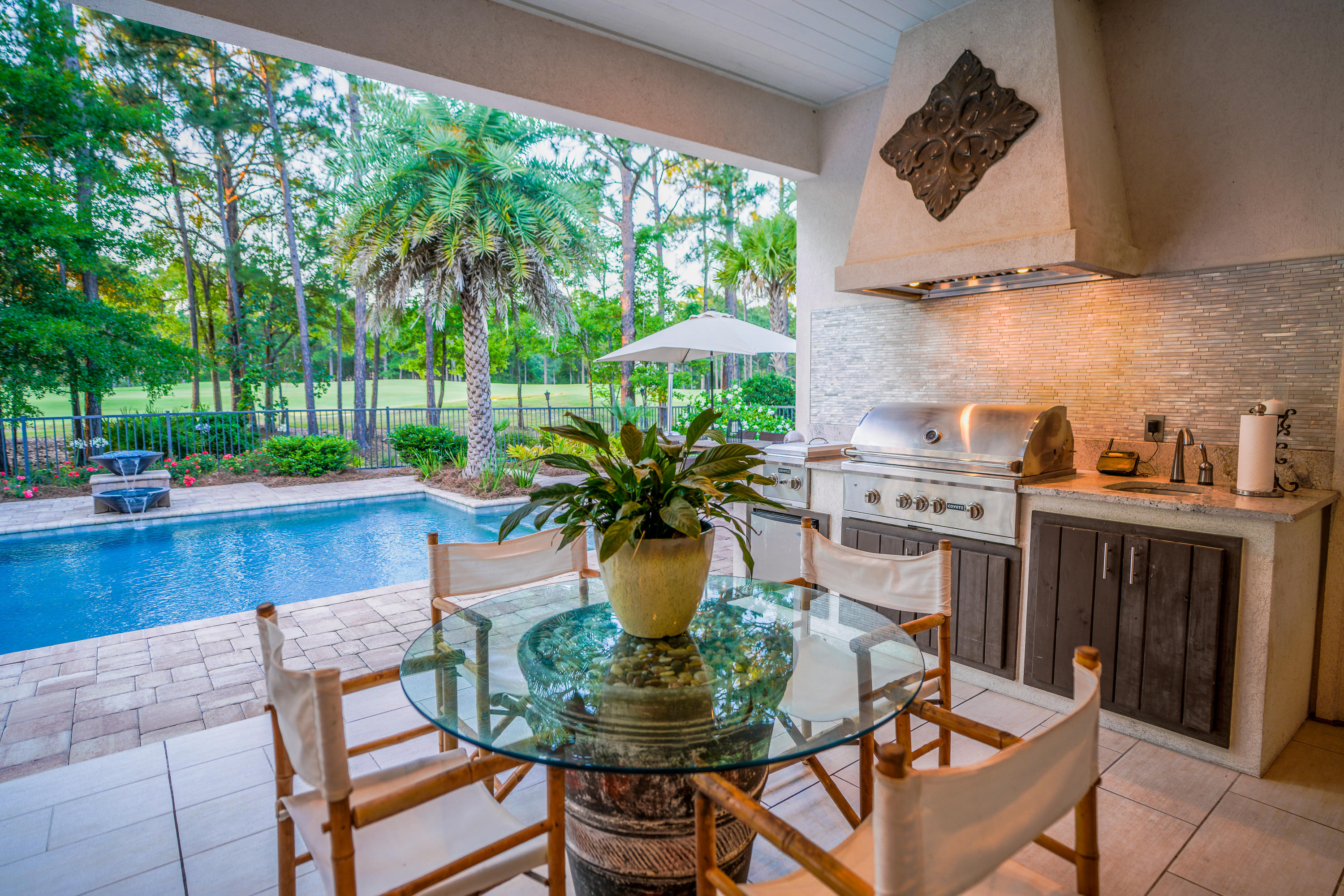 BAYTOWNE AVENUE - Residential