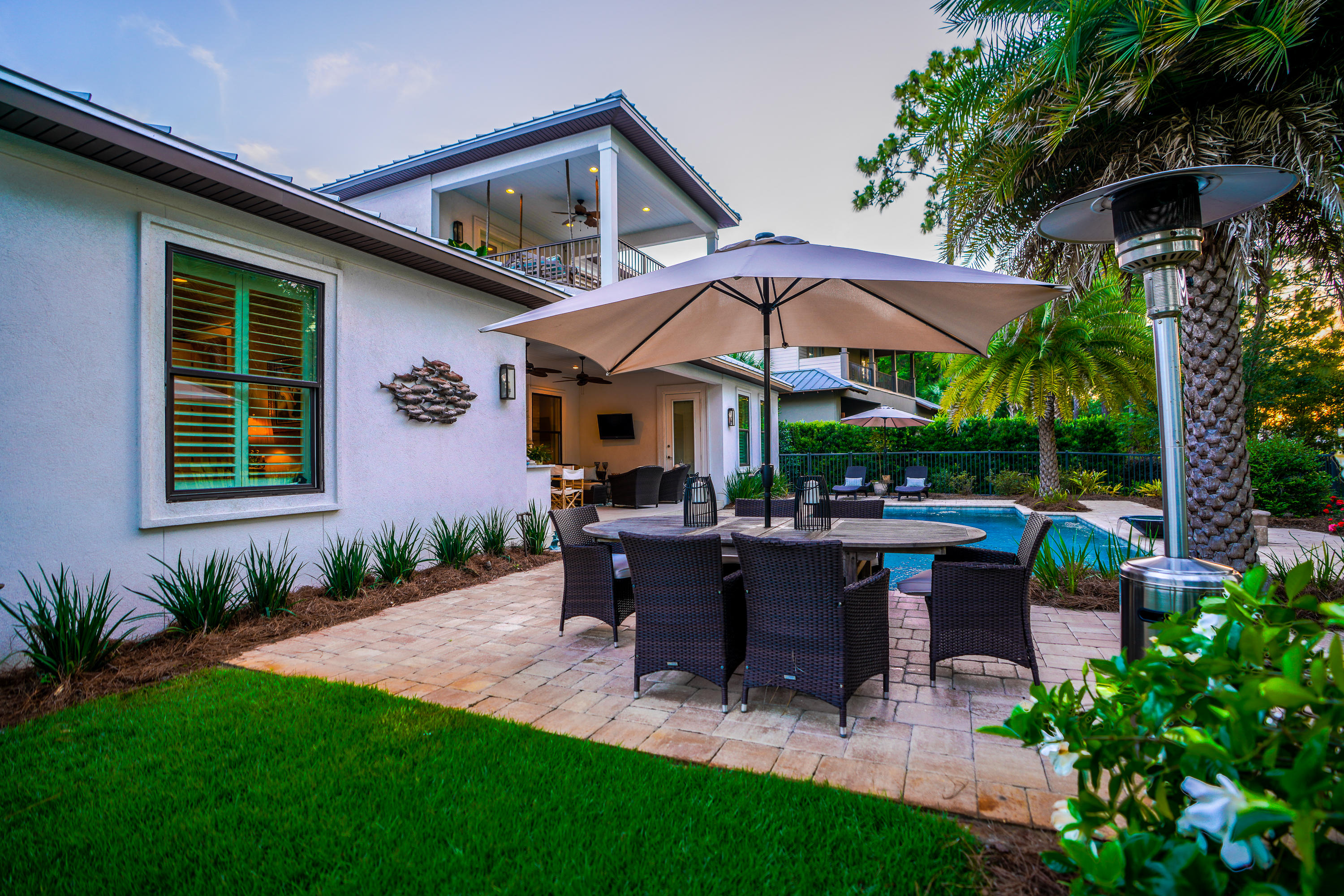 BAYTOWNE AVENUE - Residential