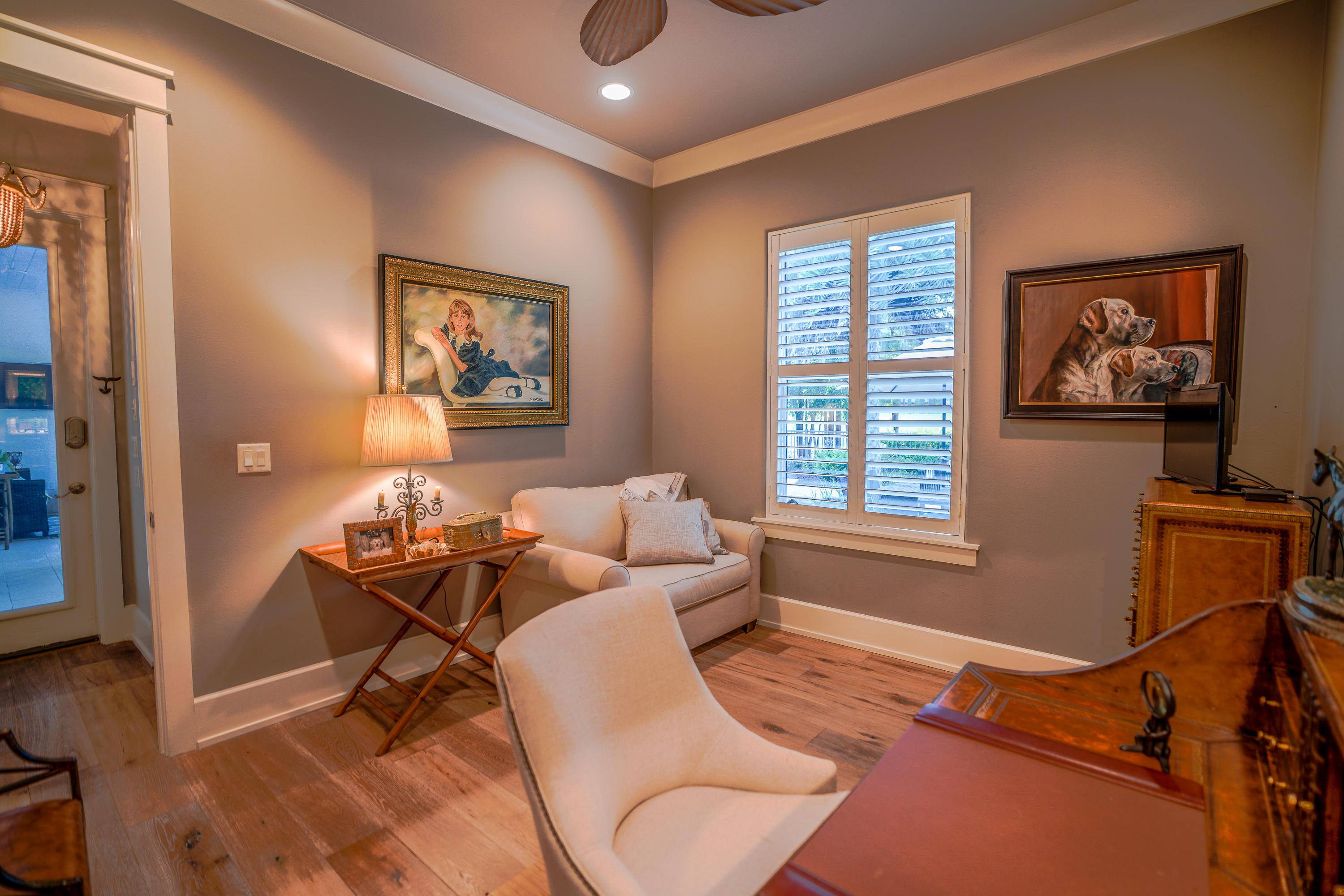 BAYTOWNE AVENUE - Residential