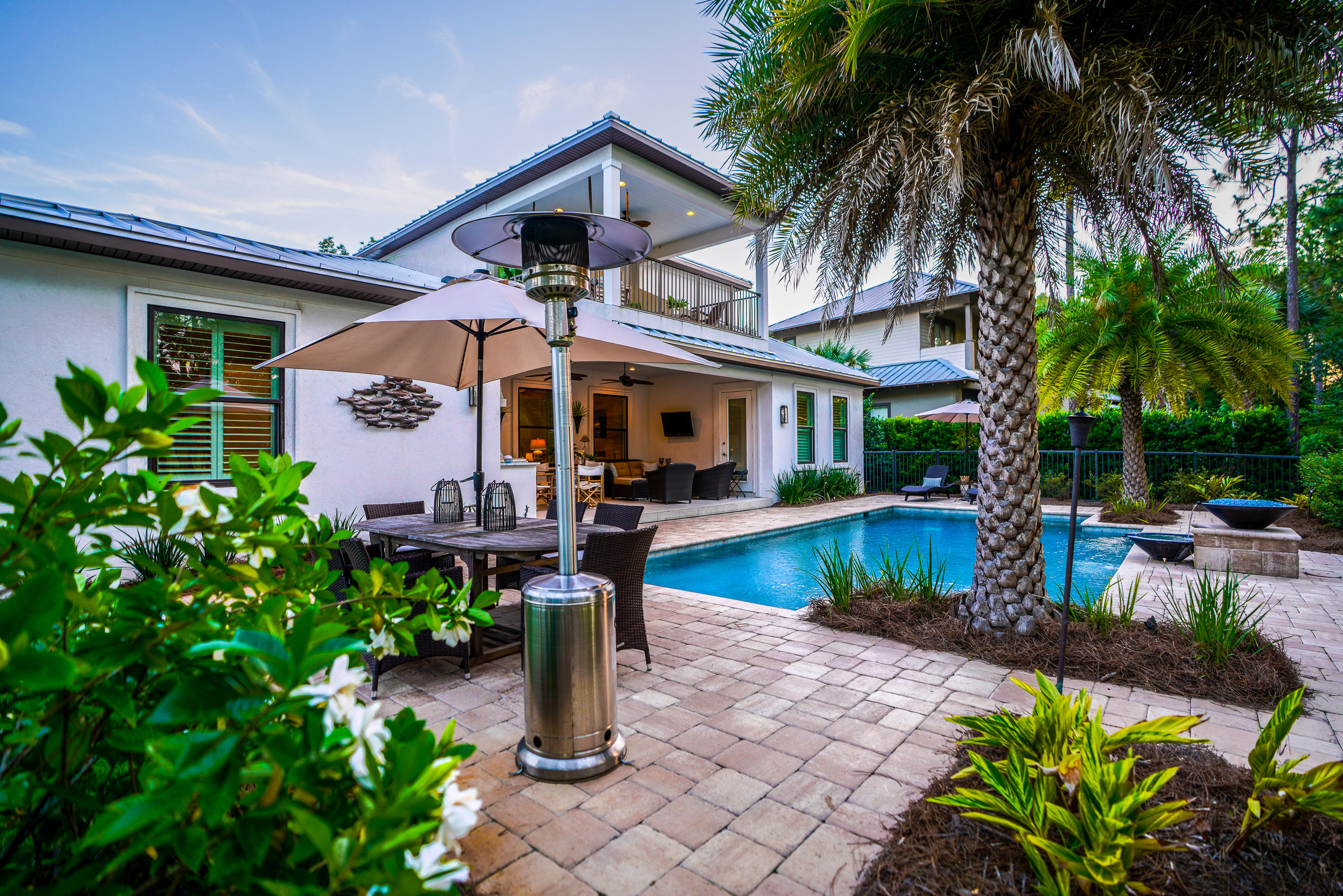 BAYTOWNE AVENUE - Residential