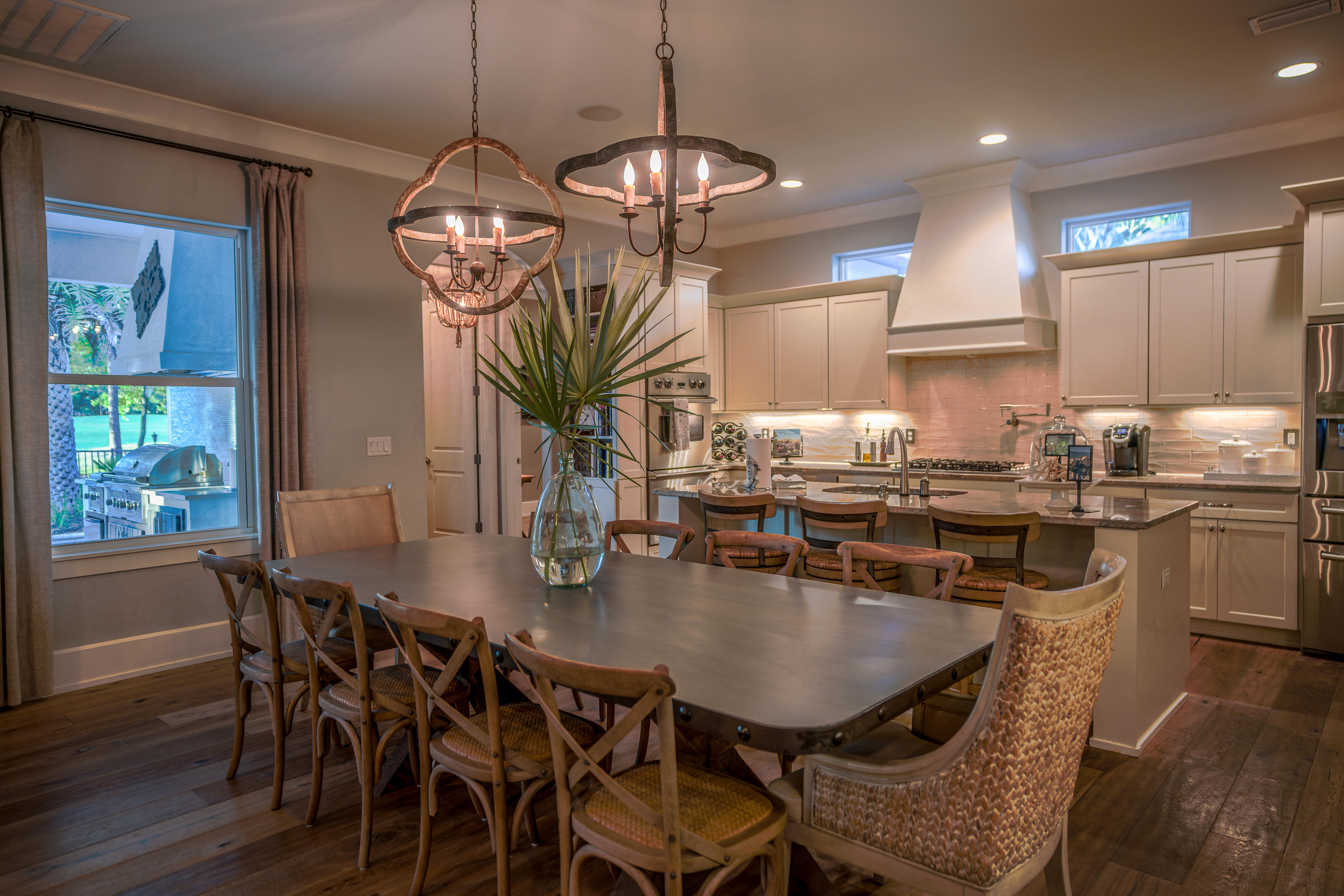 BAYTOWNE AVENUE - Residential