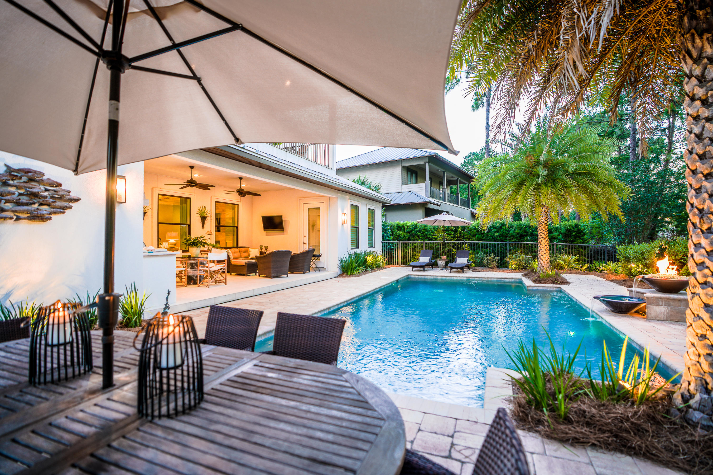 BAYTOWNE AVENUE - Residential