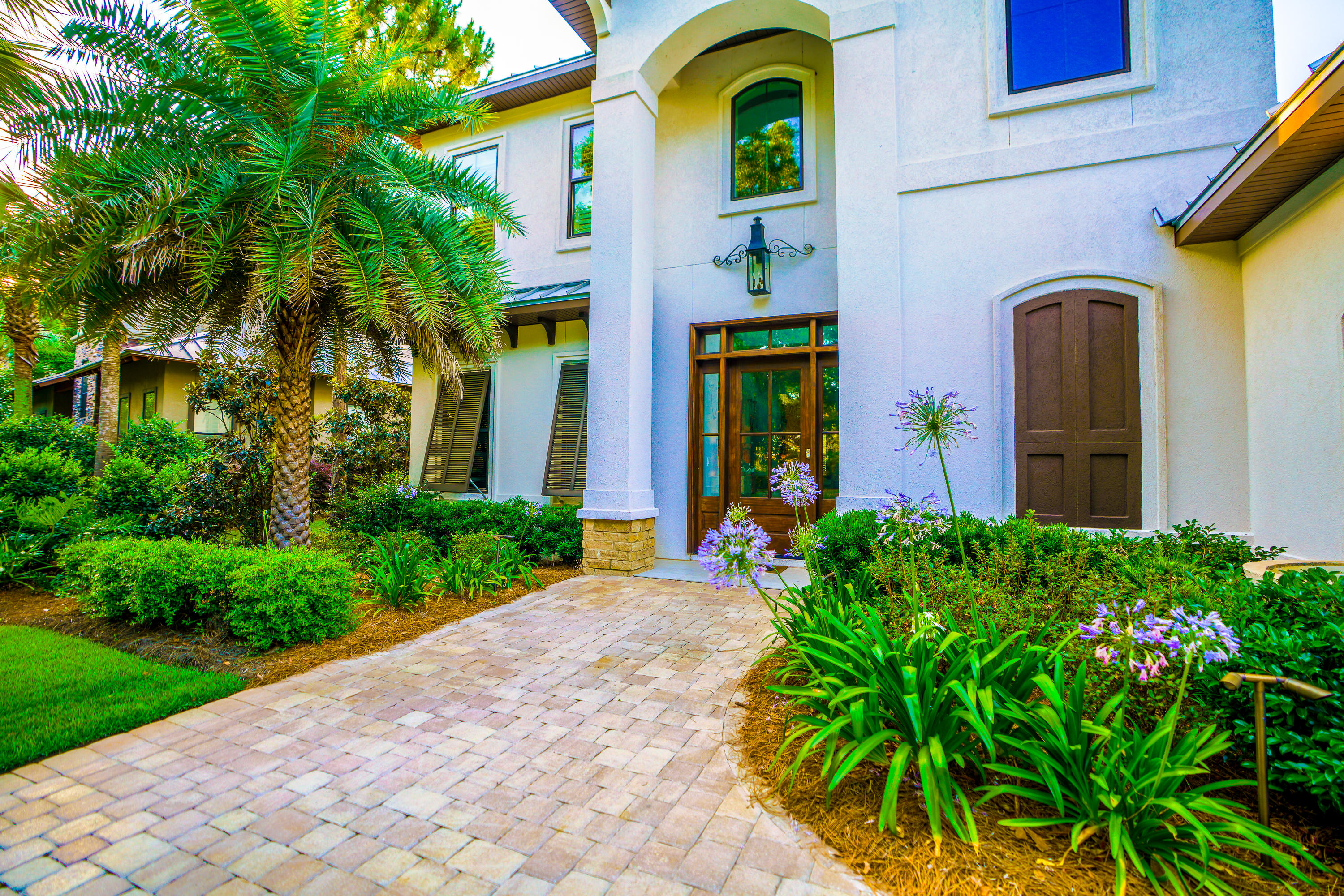 BAYTOWNE AVENUE - Residential