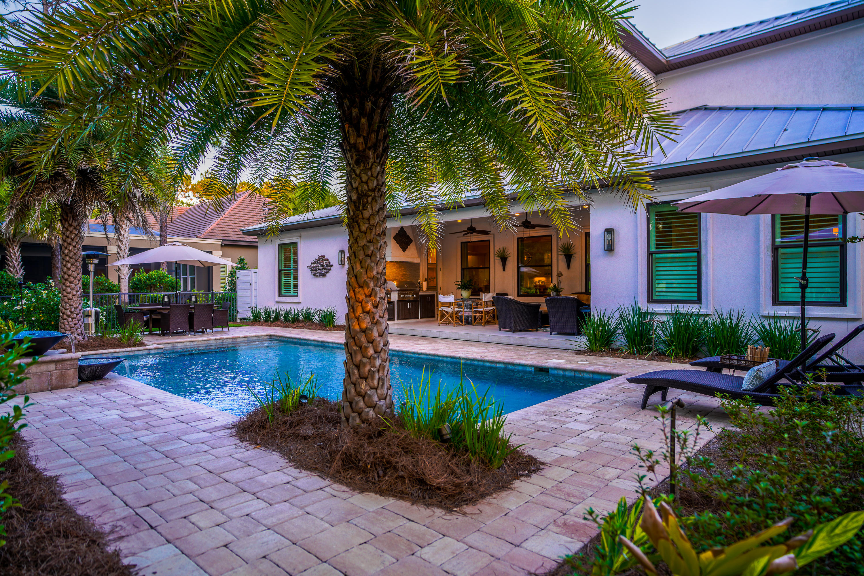 BAYTOWNE AVENUE - Residential