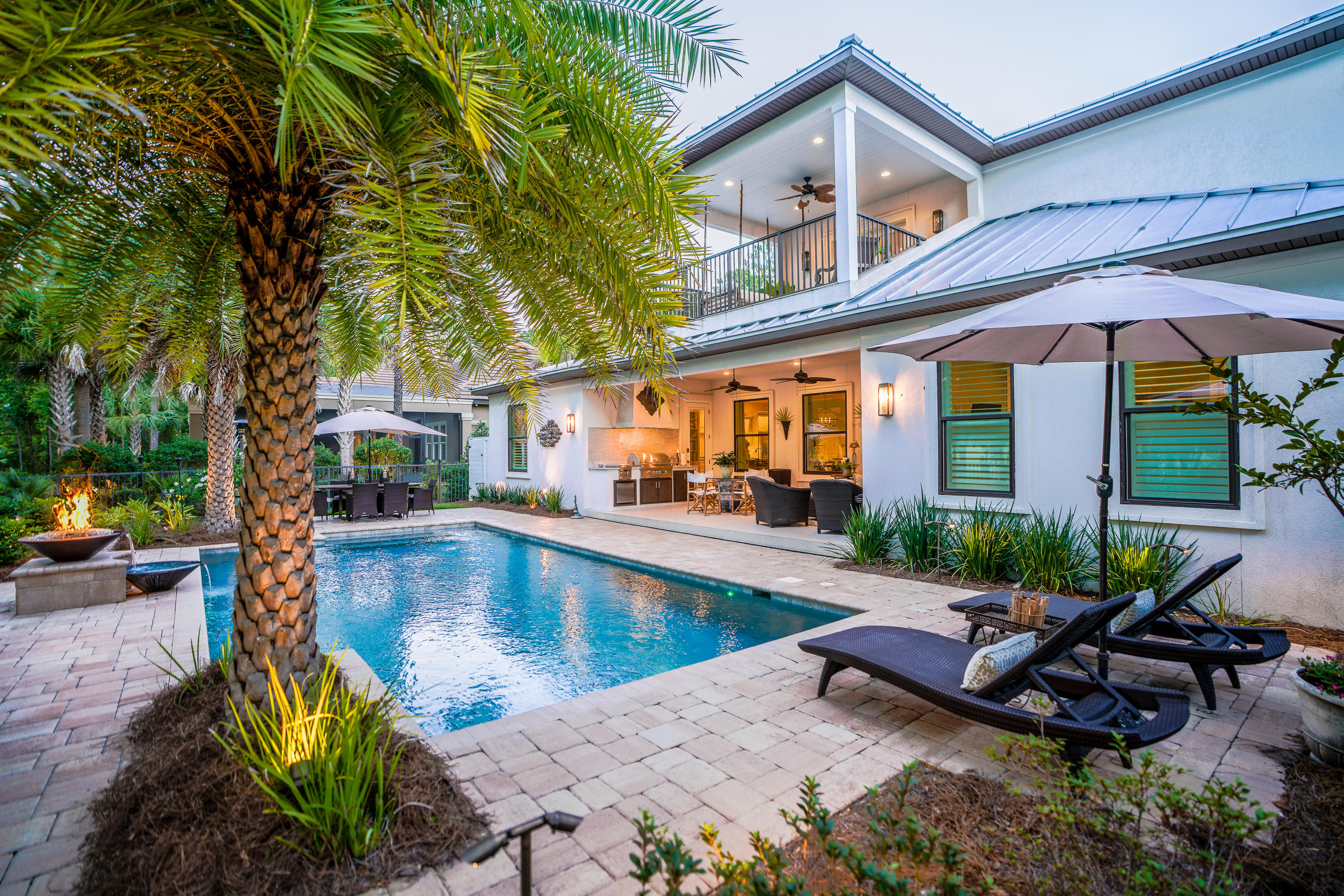 BAYTOWNE AVENUE - Residential