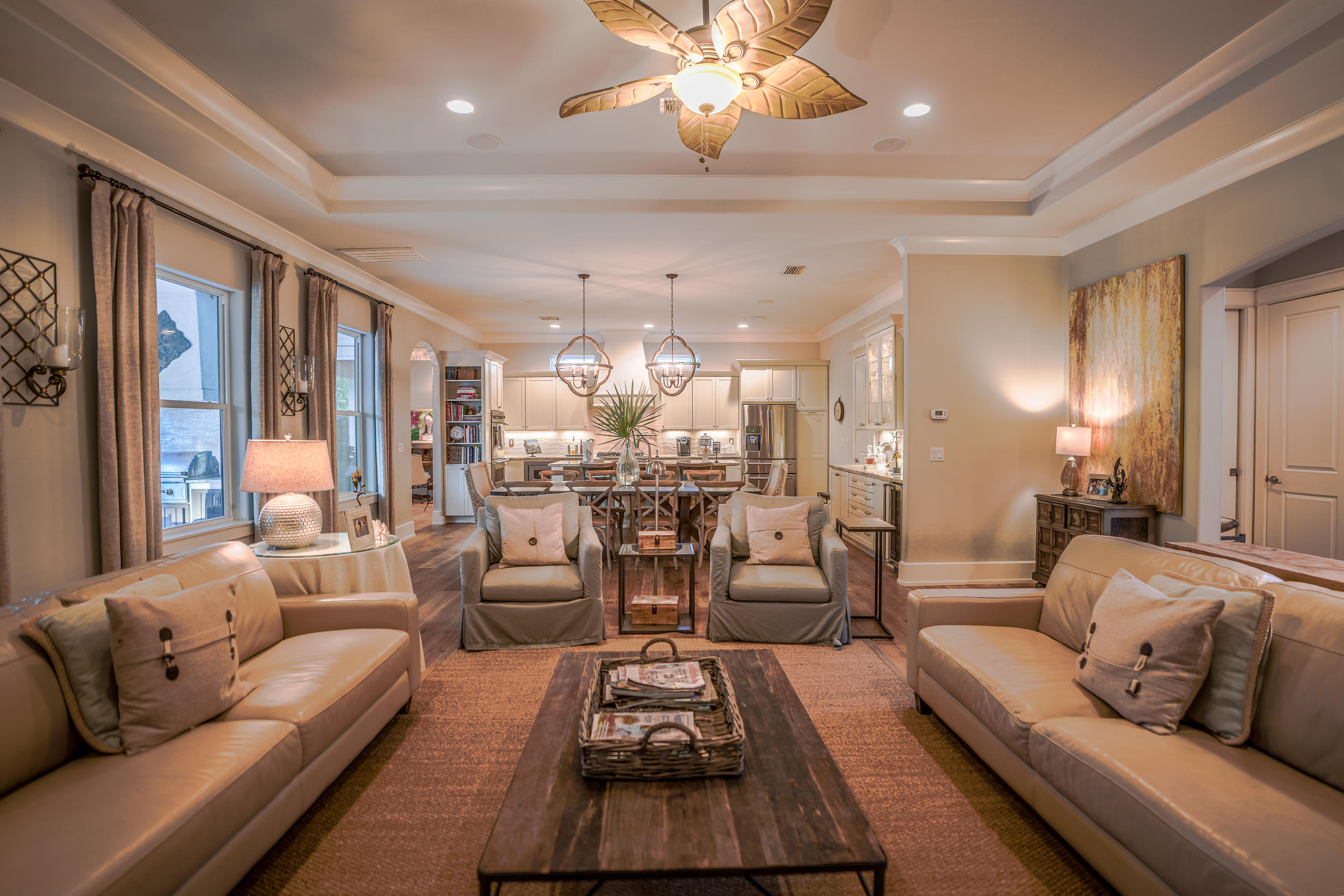 BAYTOWNE AVENUE - Residential