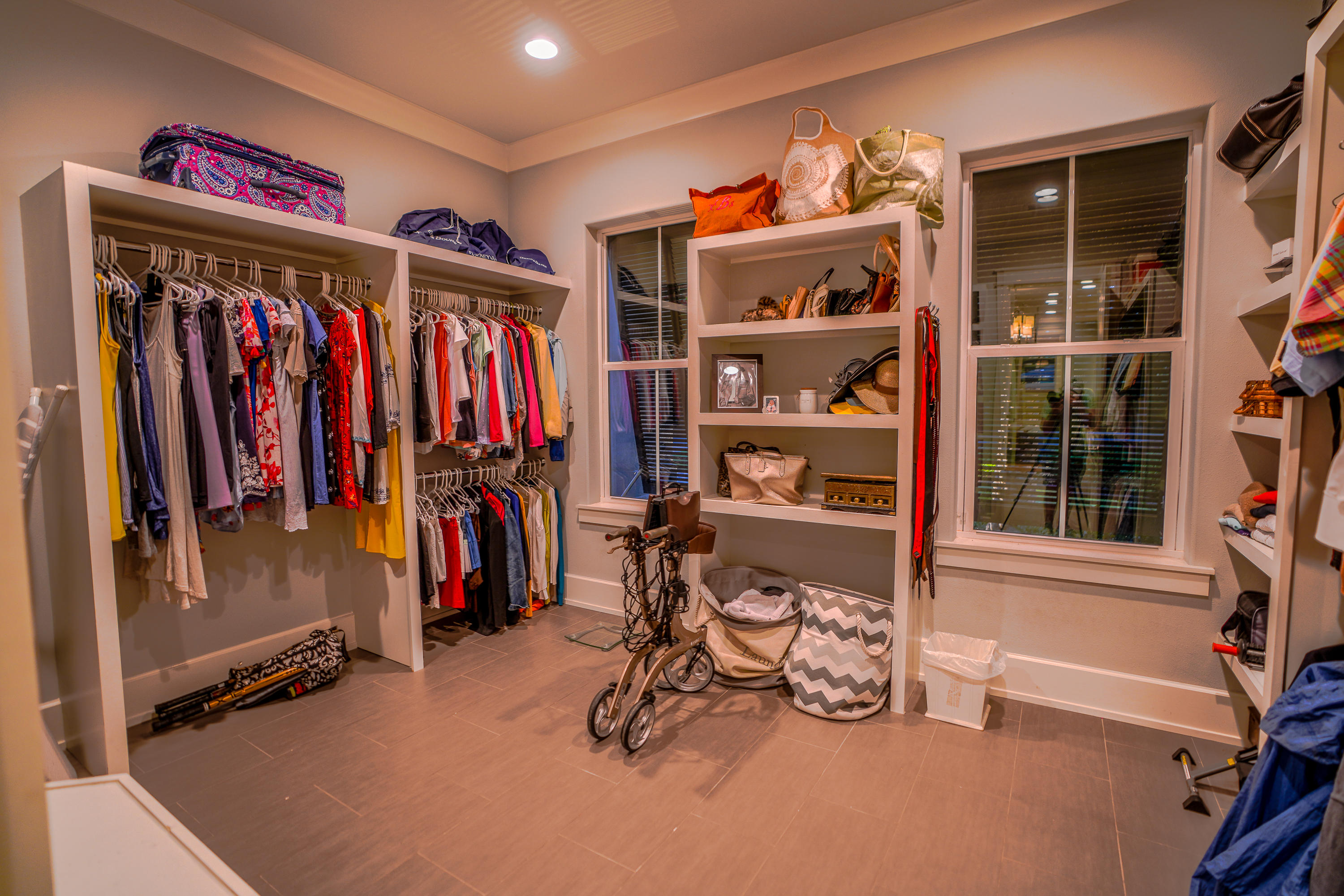 BAYTOWNE AVENUE - Residential