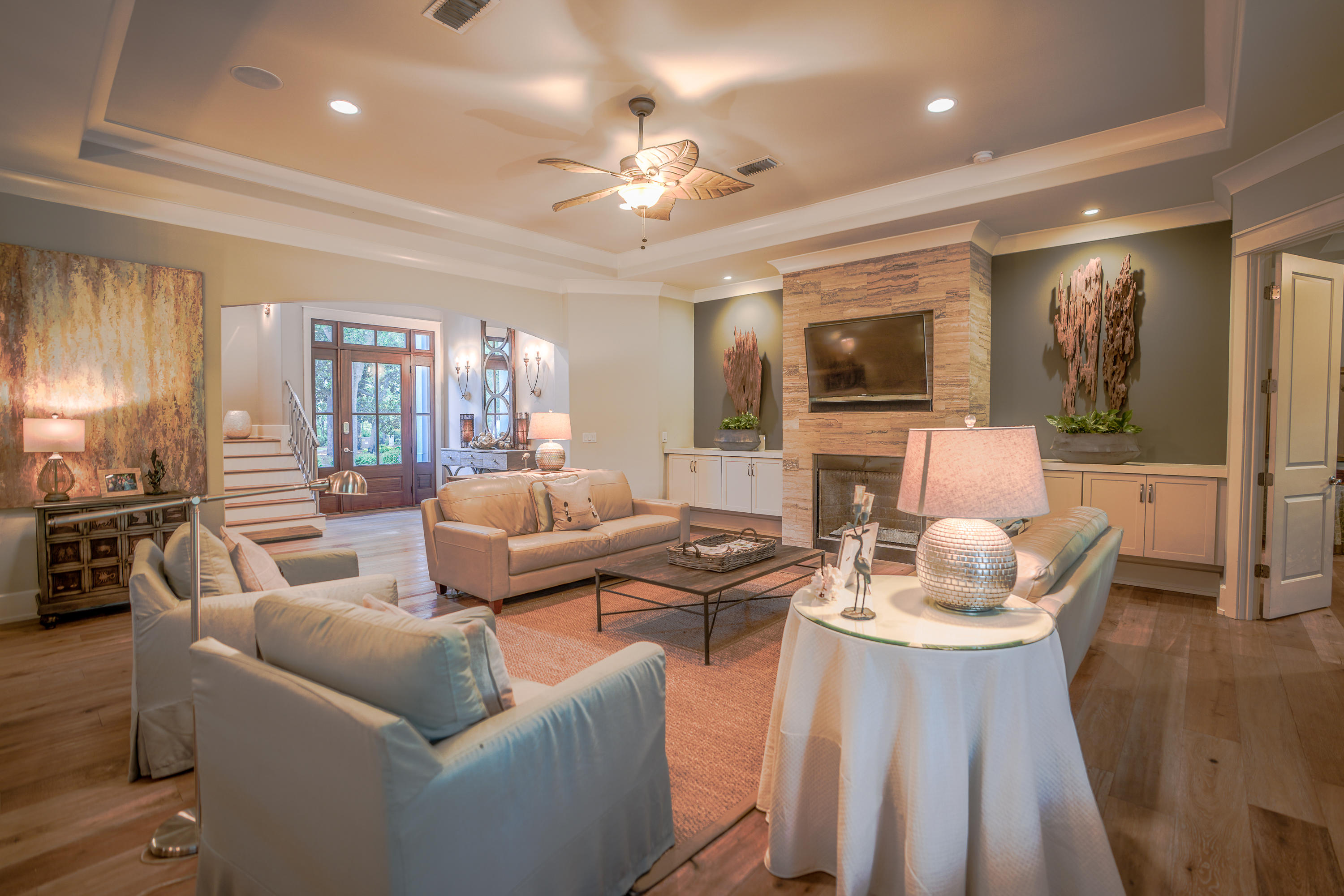 BAYTOWNE AVENUE - Residential