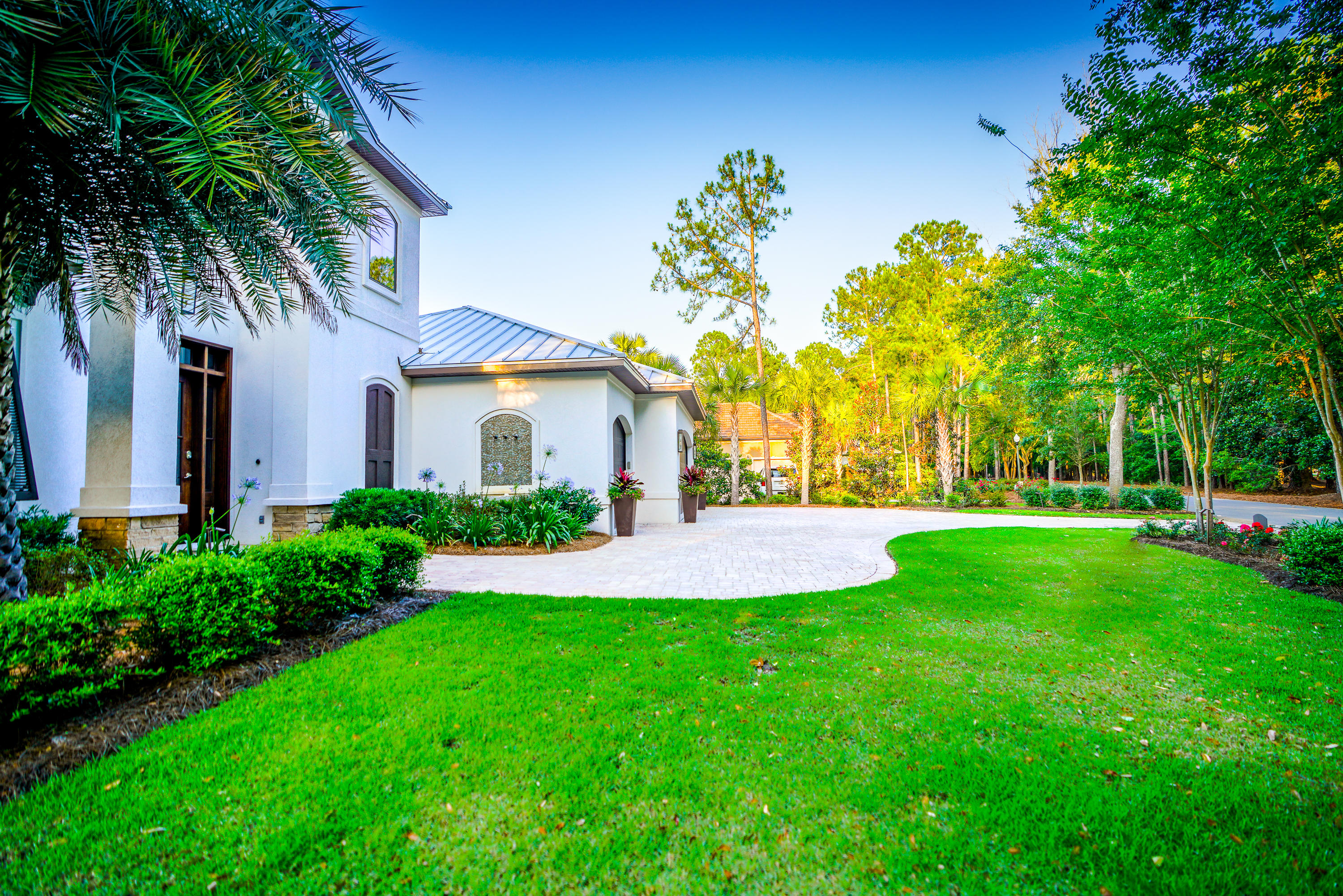BAYTOWNE AVENUE - Residential