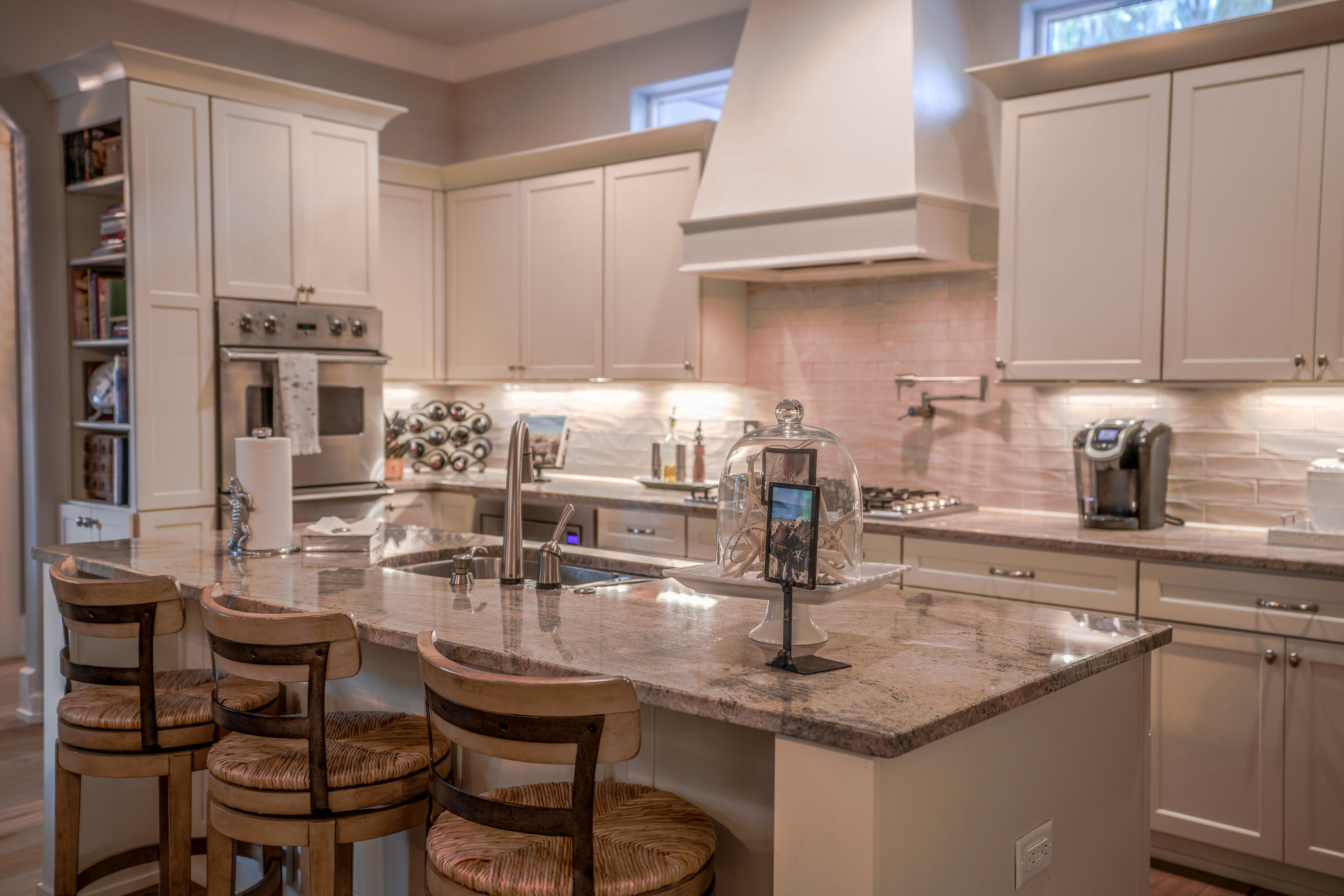 BAYTOWNE AVENUE - Residential
