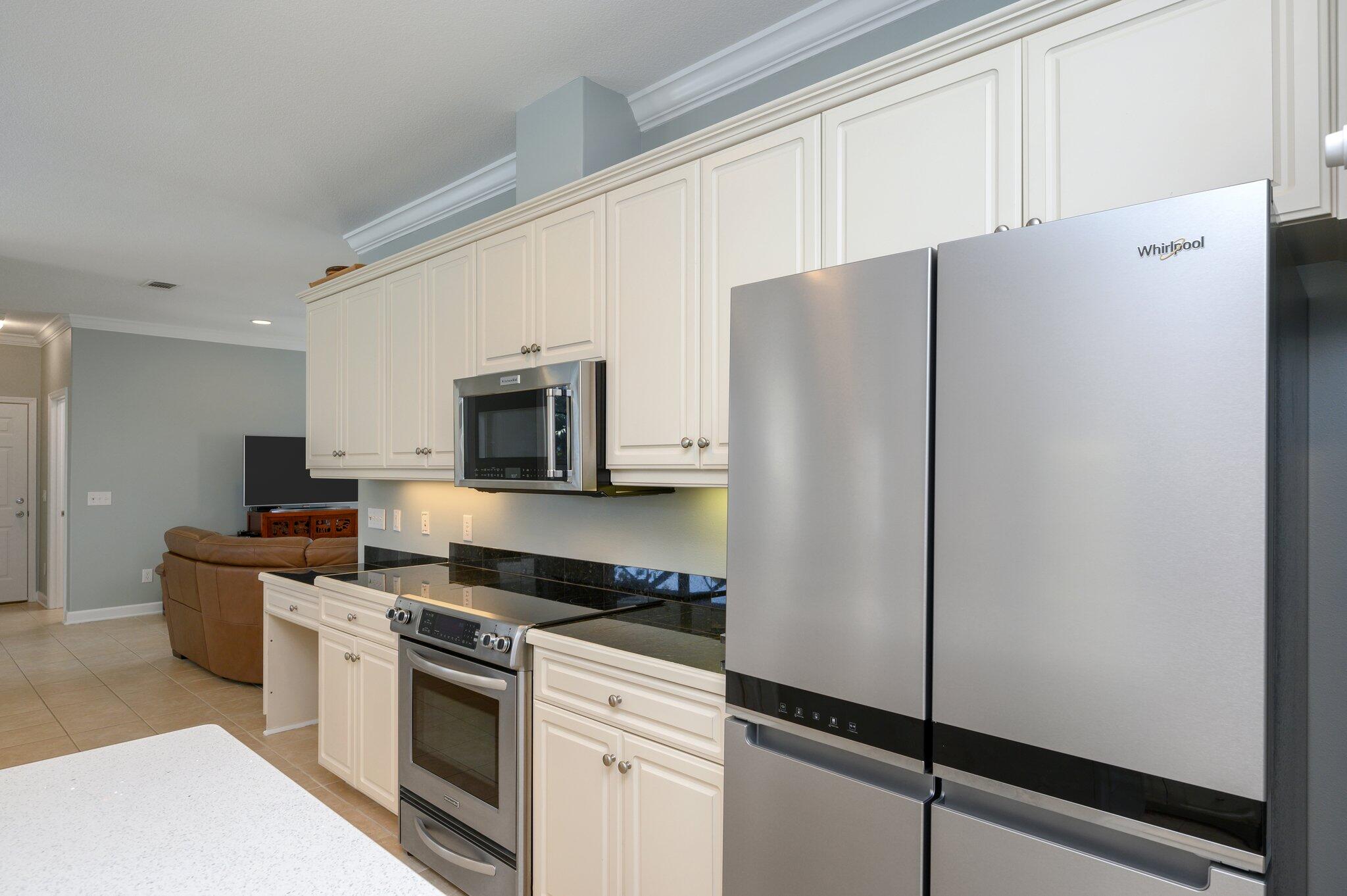 WOODLAWN HEIGHTS - Residential Lease