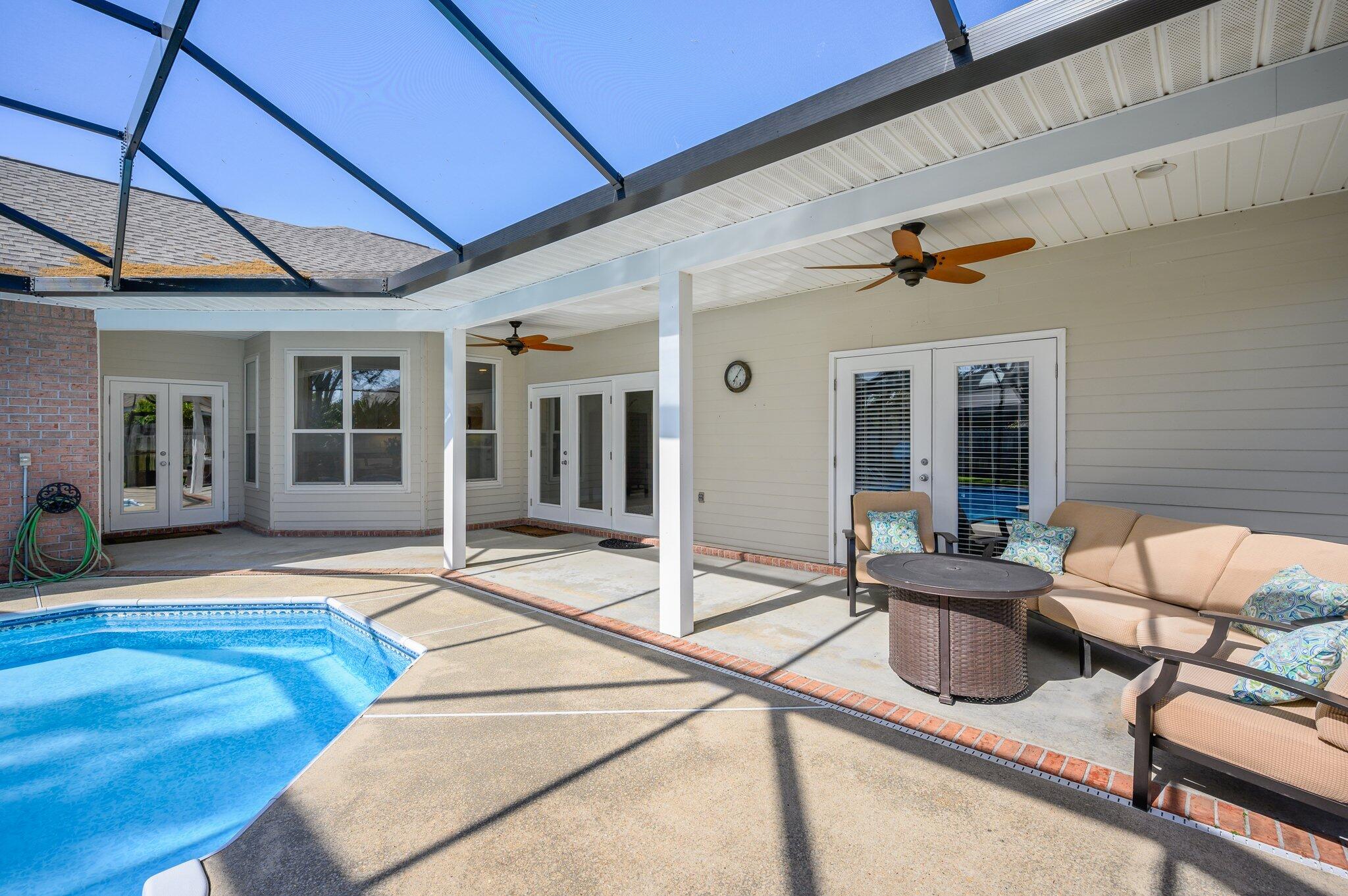 WOODLAWN HEIGHTS - Residential Lease